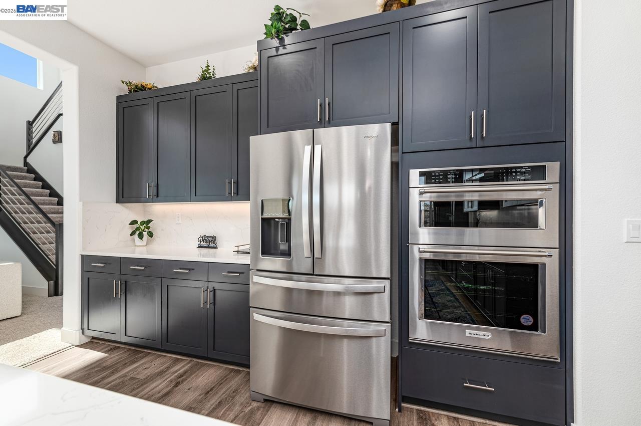 Detail Gallery Image 10 of 51 For 713 River Bend Dr, Lathrop,  CA 95330 - 6 Beds | 5/1 Baths