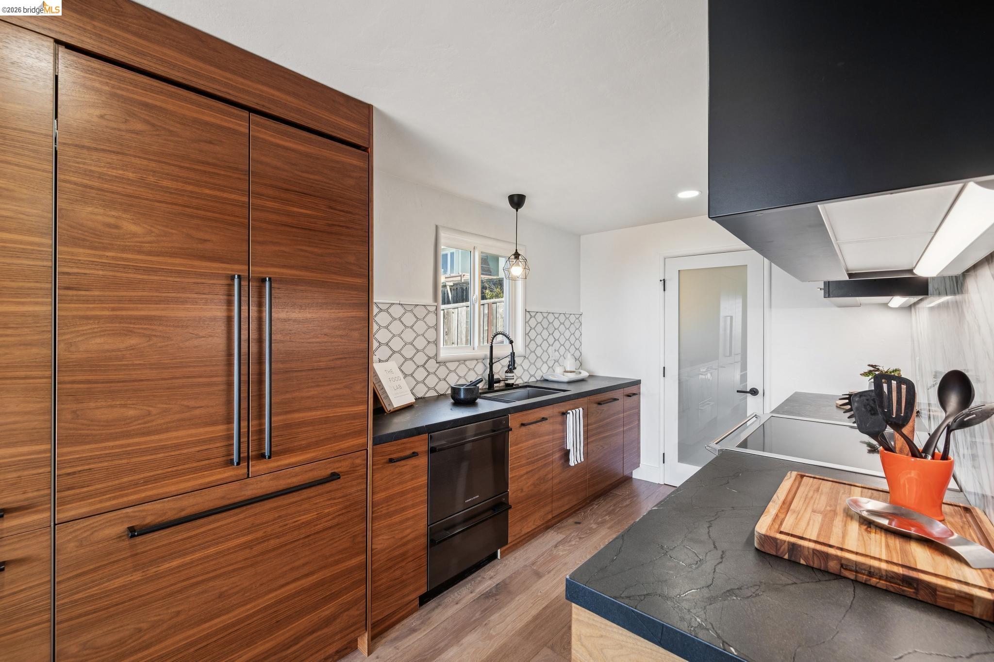 Detail Gallery Image 27 of 47 For 255 Stanford Ave, Kensington,  CA 94708 - 2 Beds | 2 Baths