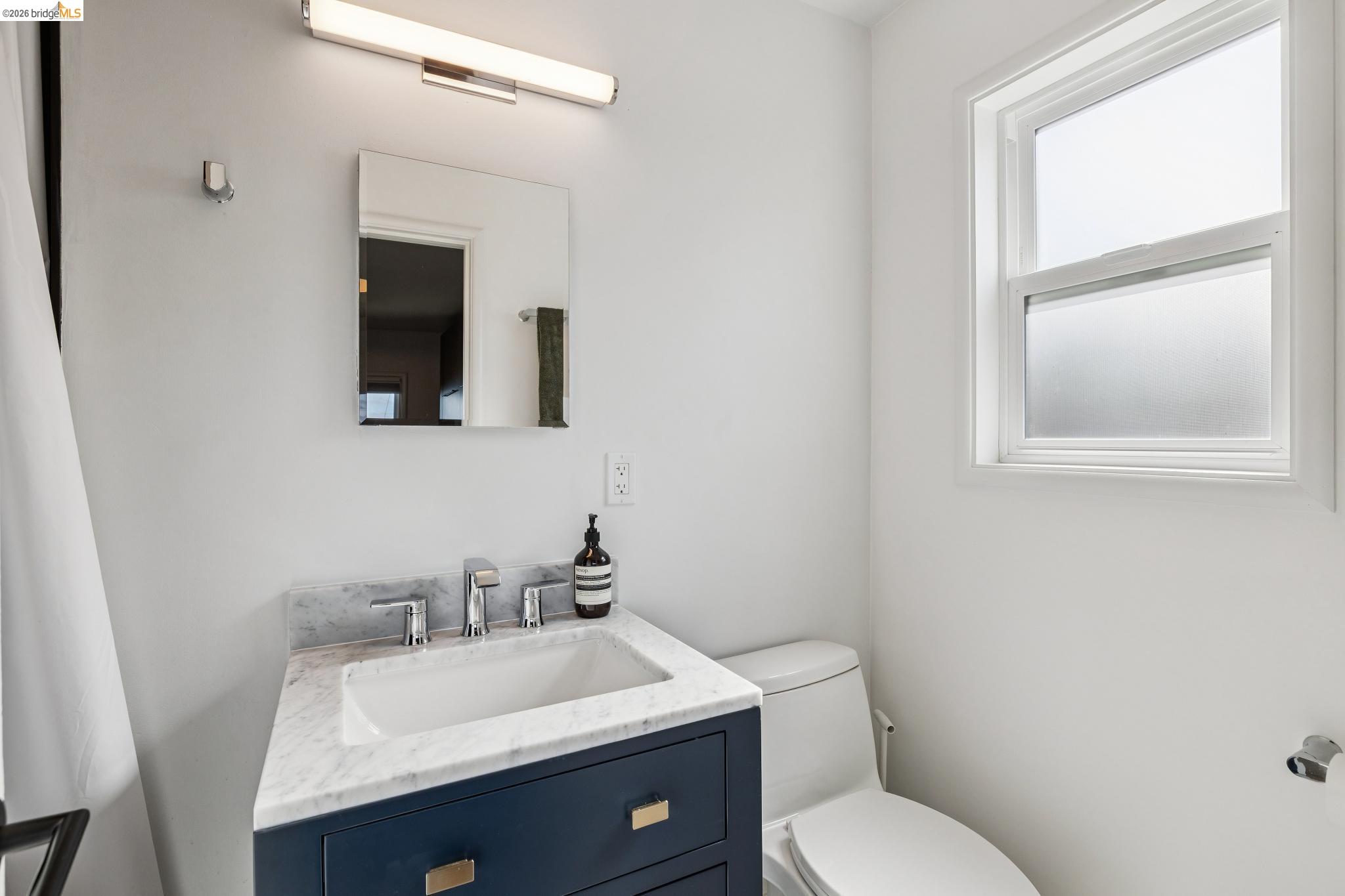 Detail Gallery Image 34 of 47 For 255 Stanford Ave, Kensington,  CA 94708 - 2 Beds | 2 Baths