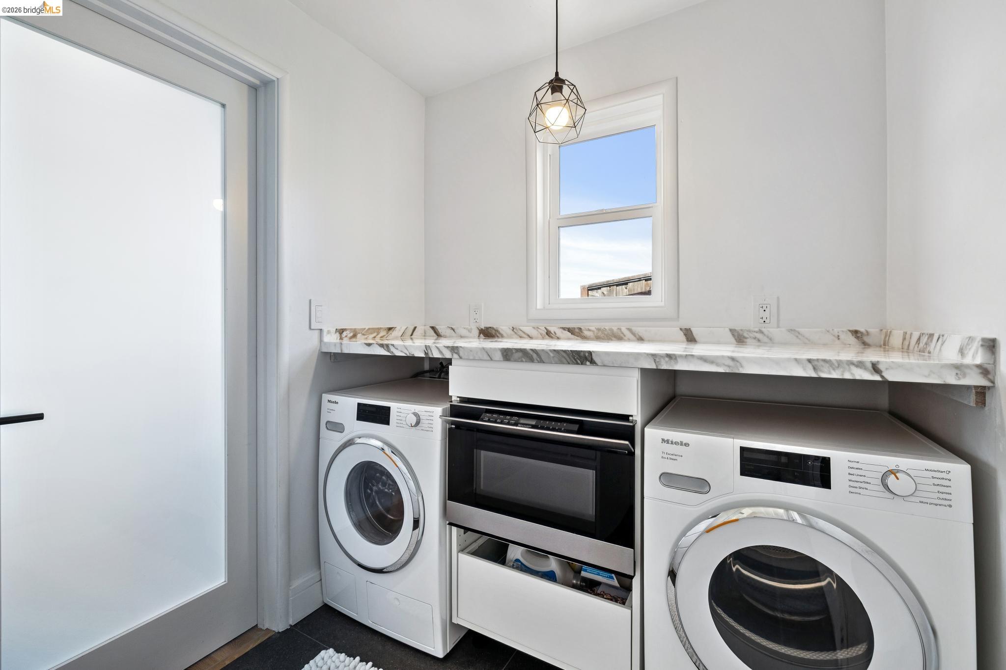 Detail Gallery Image 43 of 47 For 255 Stanford Ave, Kensington,  CA 94708 - 2 Beds | 2 Baths