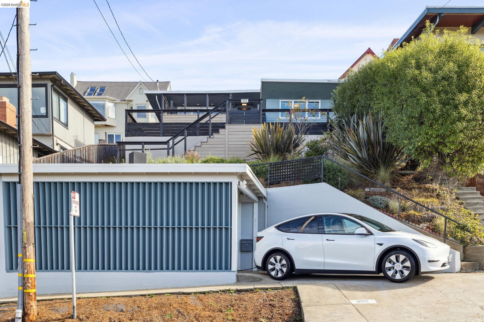 Detail Gallery Image 46 of 47 For 255 Stanford Ave, Kensington,  CA 94708 - 2 Beds | 2 Baths