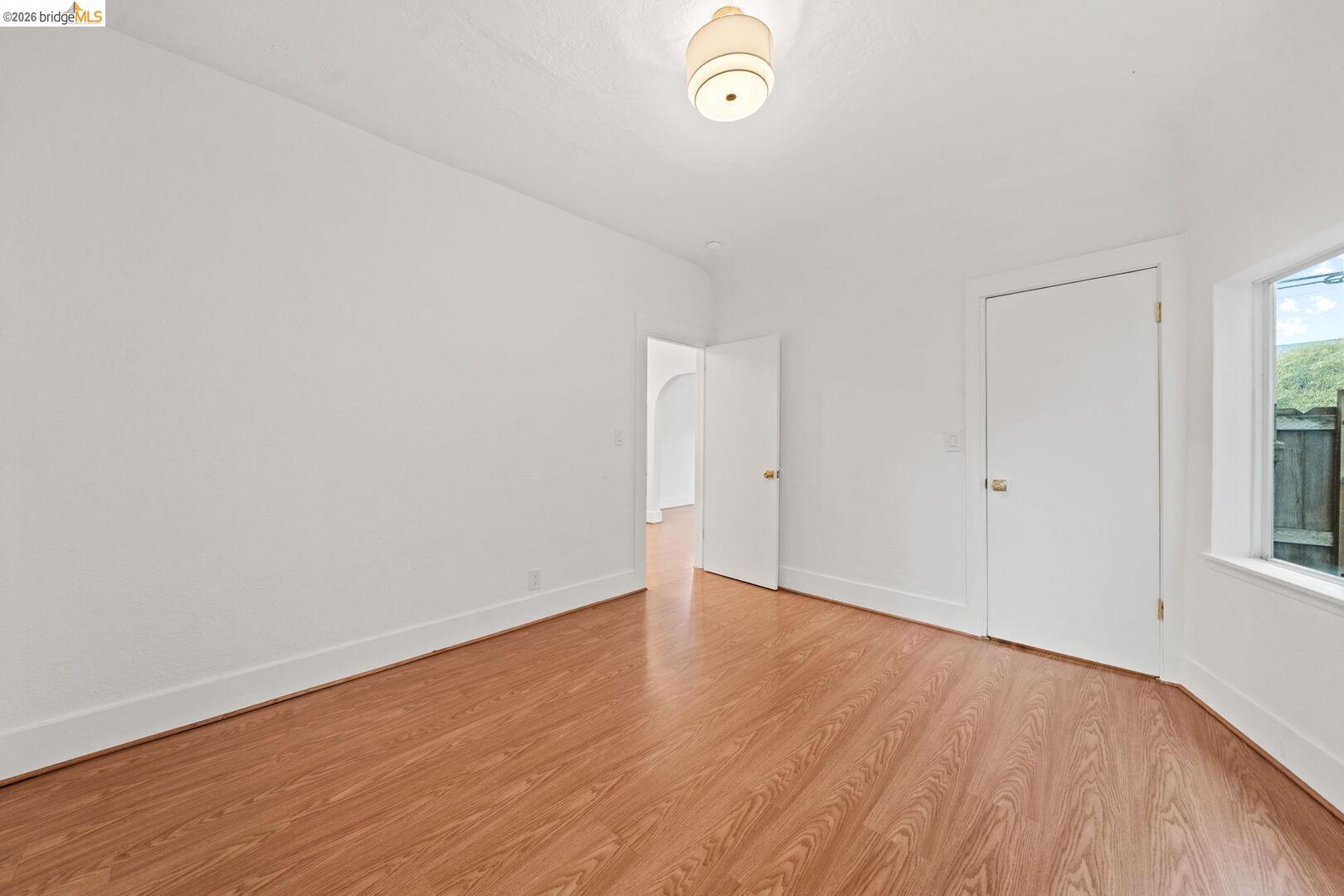 Detail Gallery Image 11 of 26 For 5812 Dover St, Oakland,  CA 94609 - – Beds | – Baths