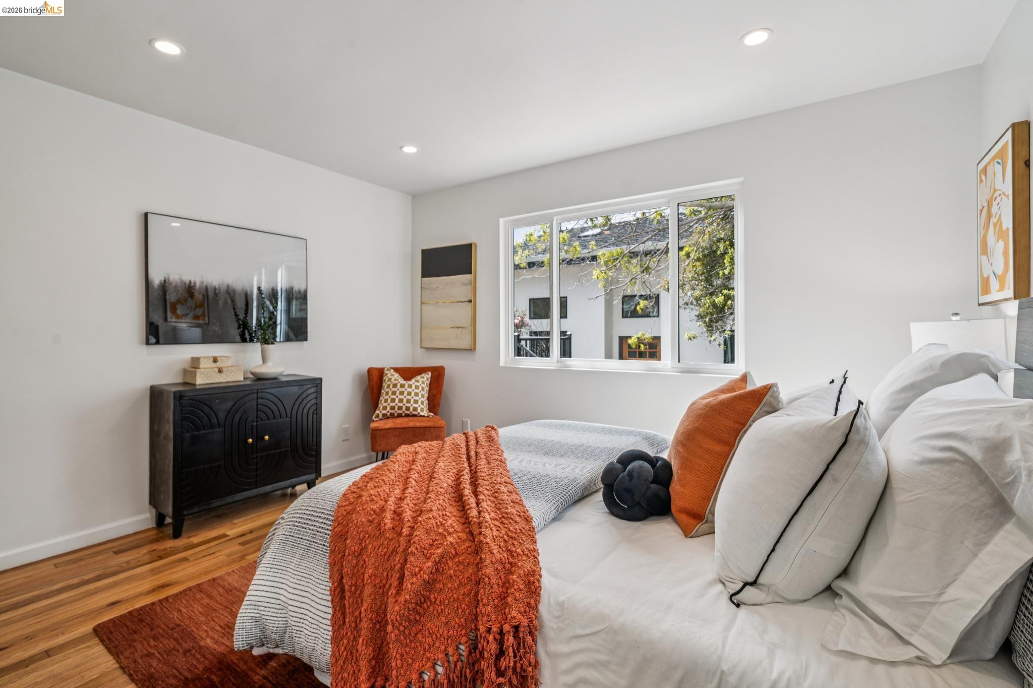 Detail Gallery Image 17 of 45 For 1009 Everett, El Cerrito,  CA 94530 - – Beds | – Baths