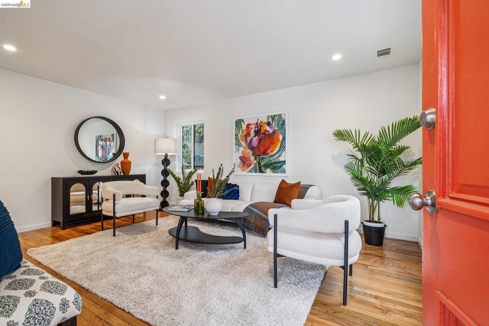 Detail Gallery Image 4 of 45 For 1009 Everett, El Cerrito,  CA 94530 - – Beds | – Baths