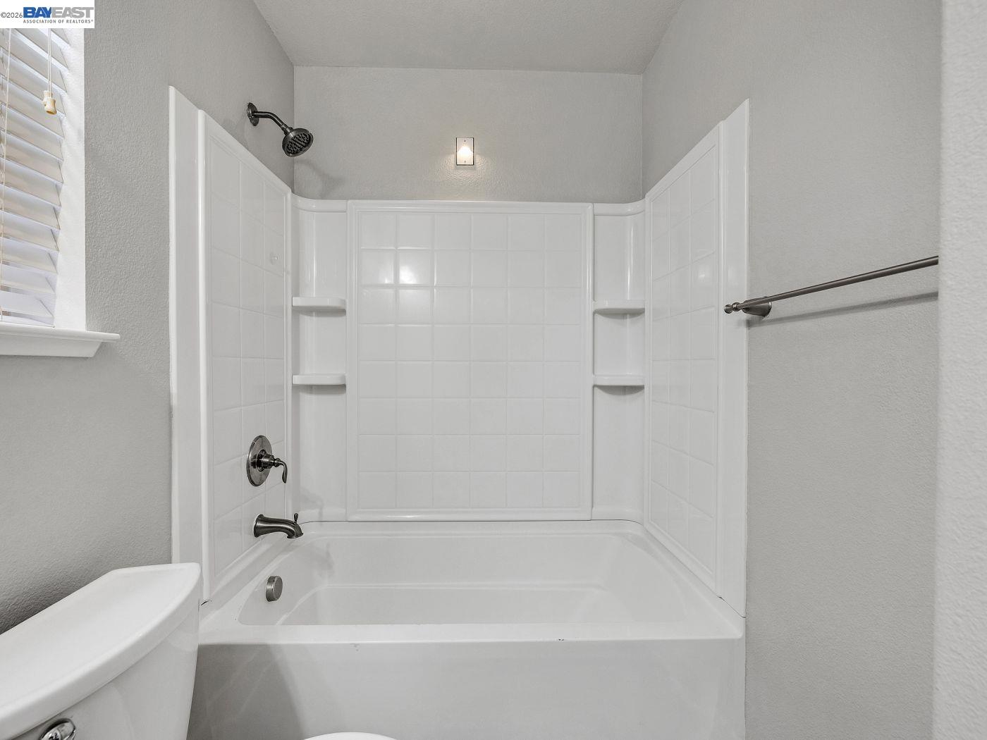 Photo #28: 41125196 Listing: Photo #28