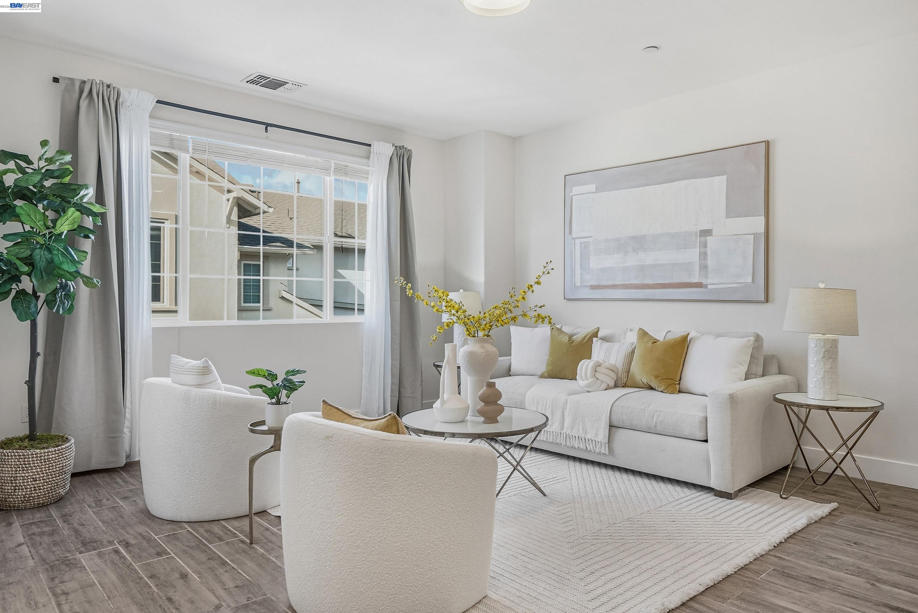 Photo #8: 41125199 Listing: Photo #8