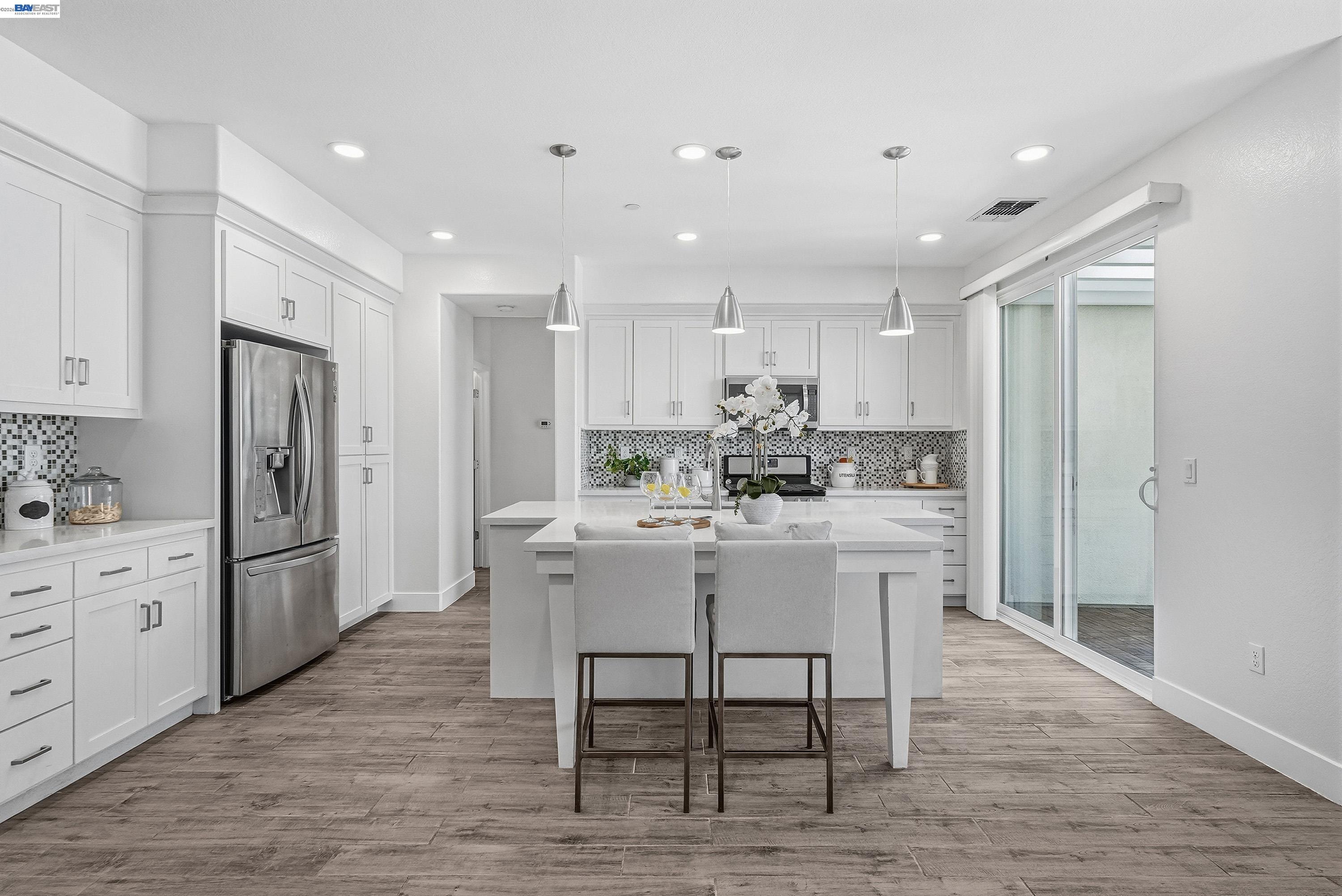 Photo #9: 41125199 Listing: Photo #9