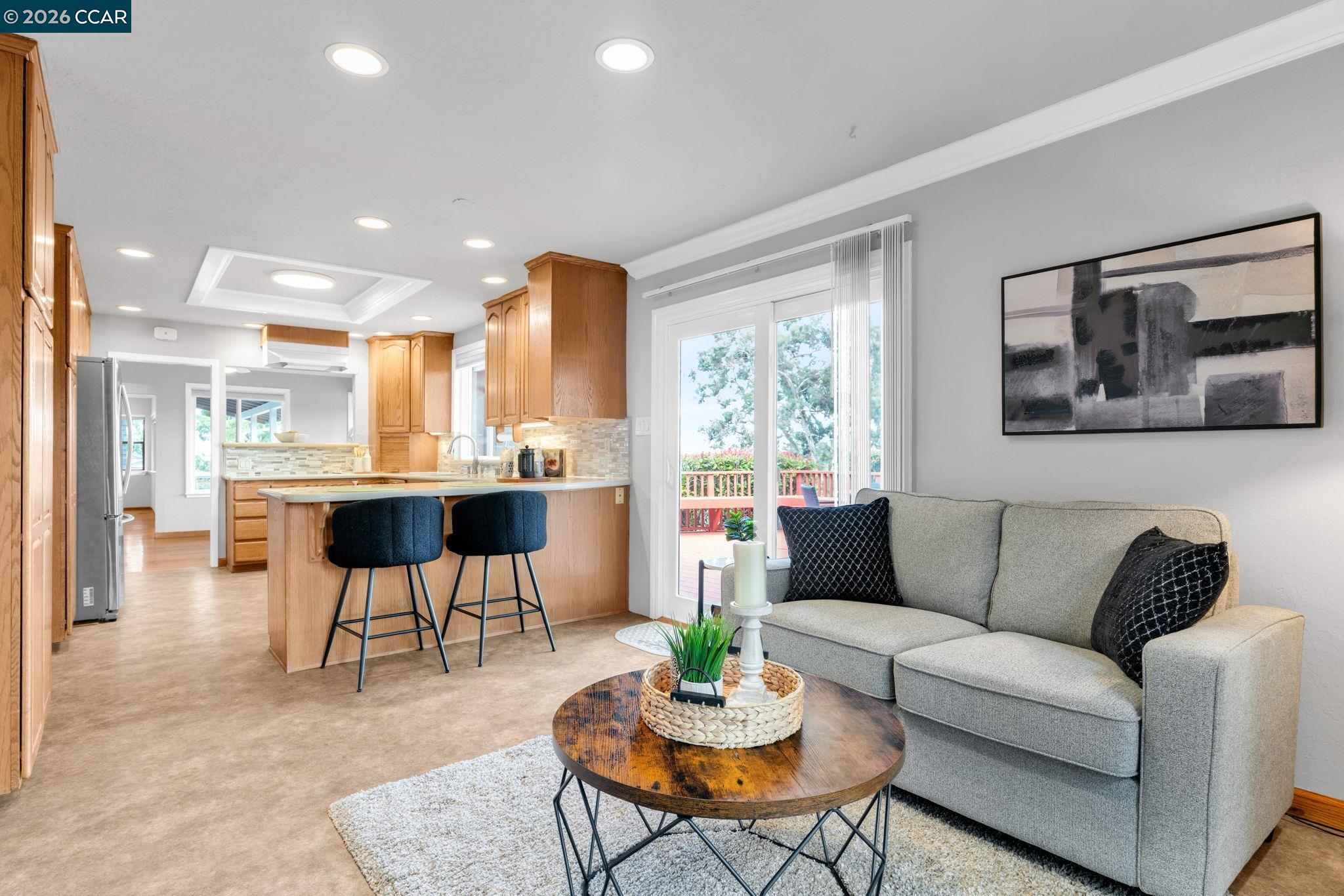 Detail Gallery Image 24 of 49 For 2081 Essenay Ave, Walnut Creek,  CA 94597 - 3 Beds | 2 Baths