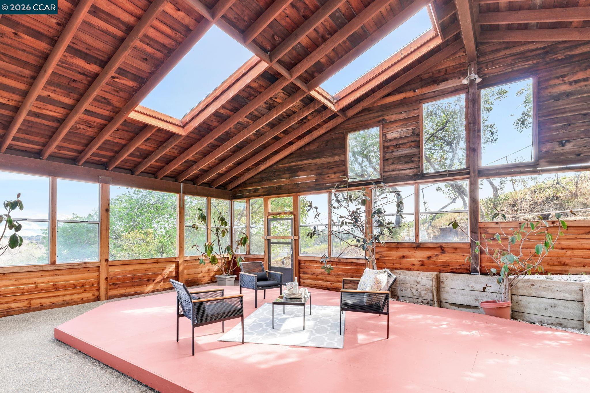 Detail Gallery Image 33 of 49 For 2081 Essenay Ave, Walnut Creek,  CA 94597 - 3 Beds | 2 Baths