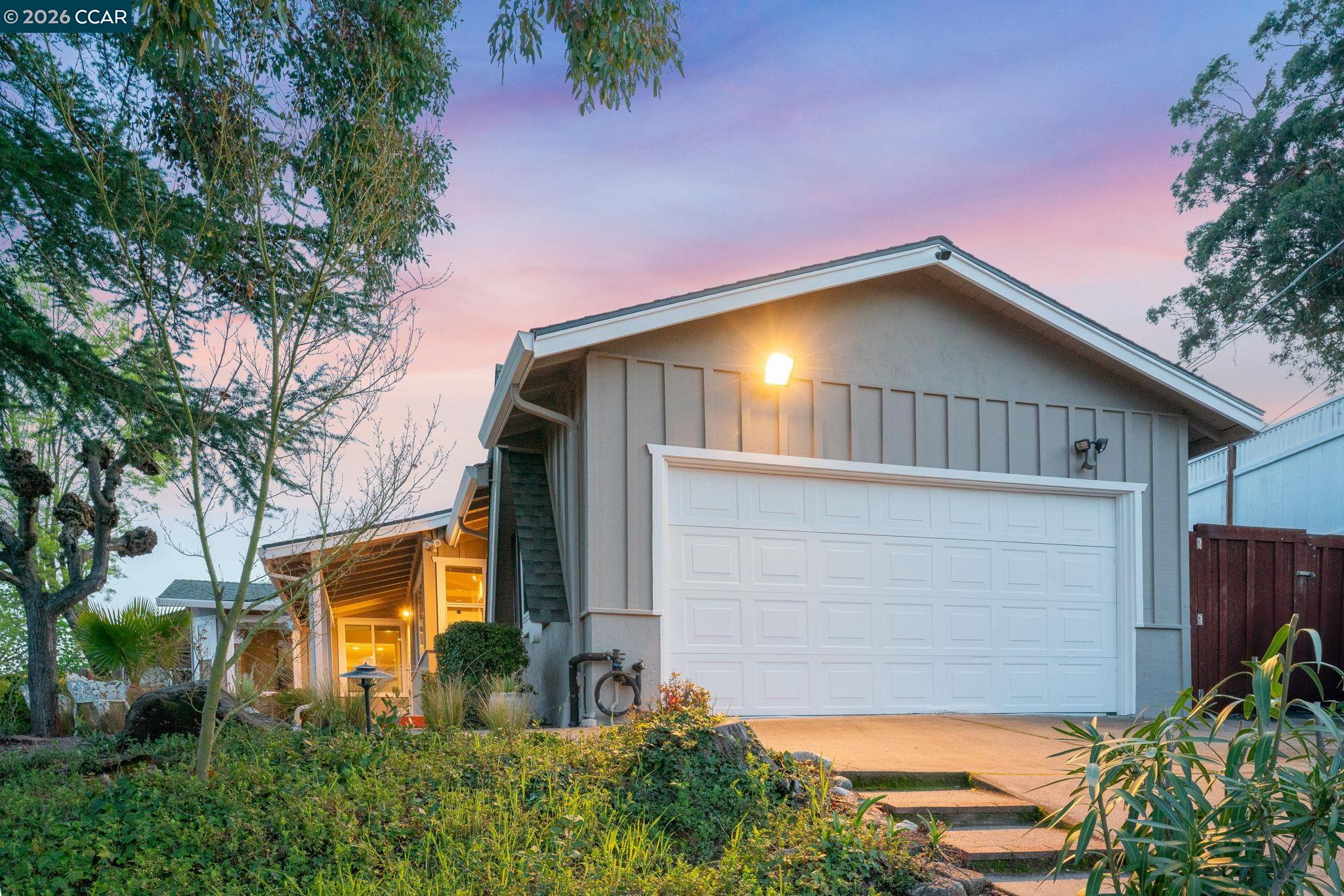 Detail Gallery Image 43 of 49 For 2081 Essenay Ave, Walnut Creek,  CA 94597 - 3 Beds | 2 Baths