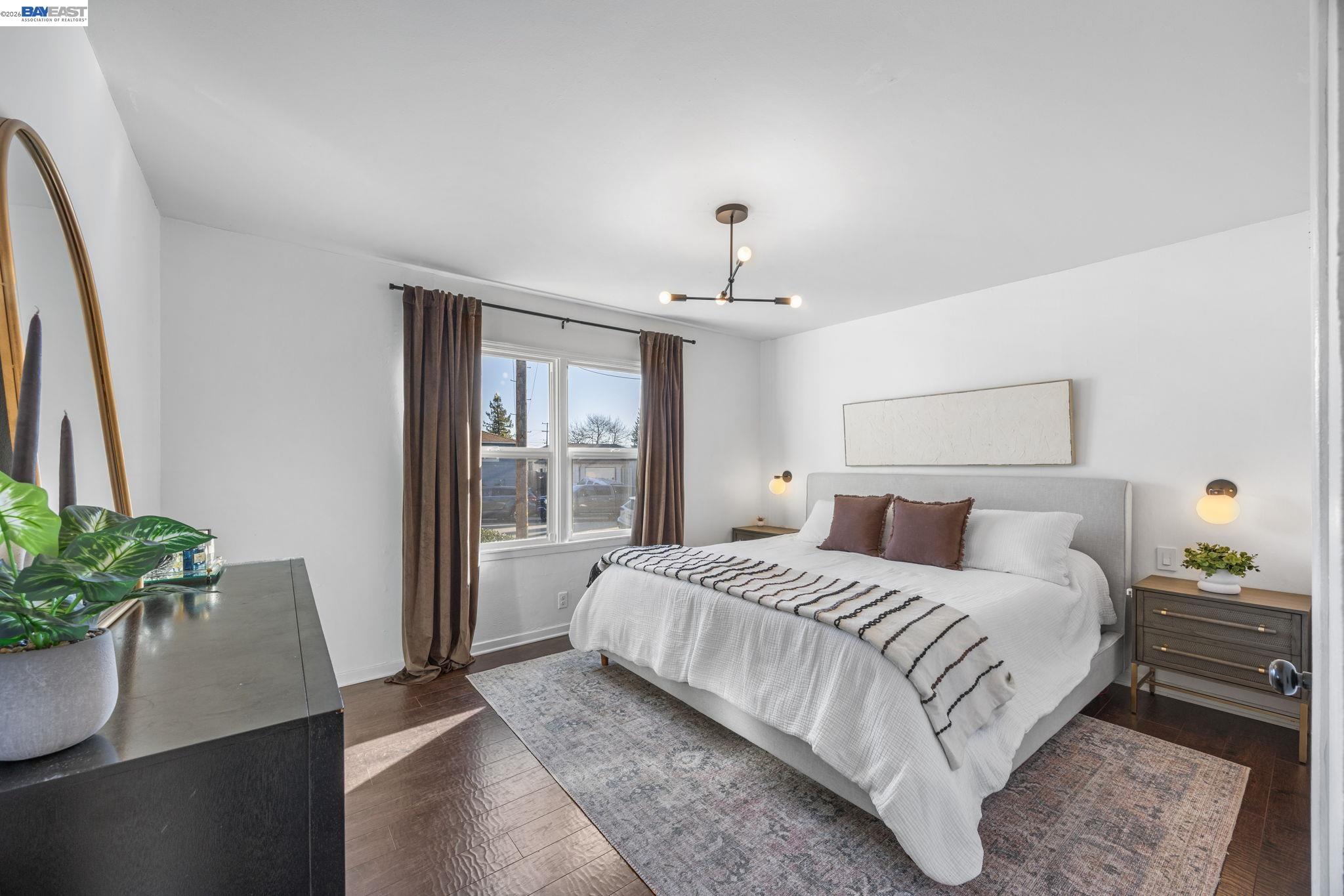 Detail Gallery Image 9 of 27 For 2672 Watson St, Castro Valley,  CA 94546 - 3 Beds | 1/1 Baths