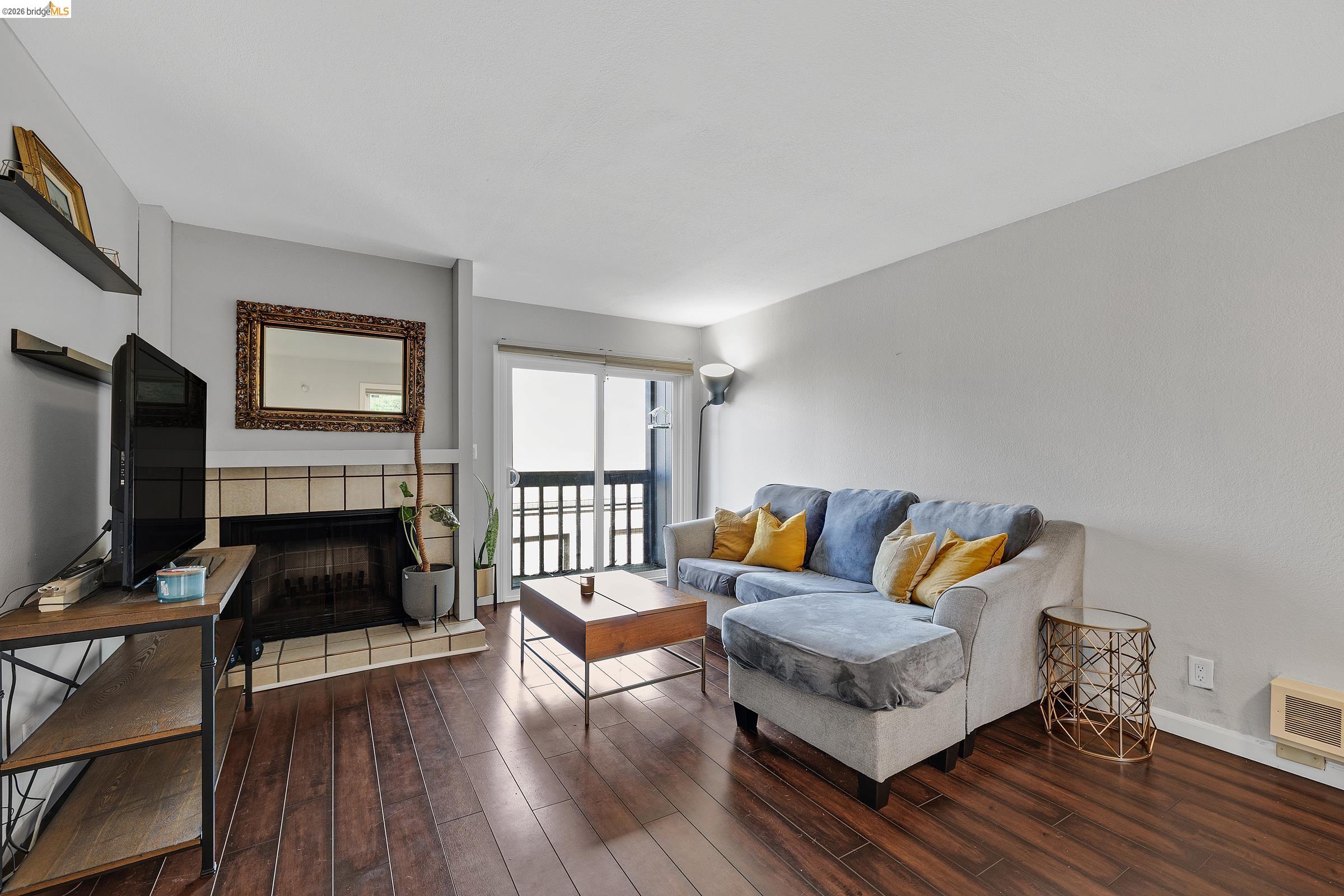 407 Vista Heights Rd