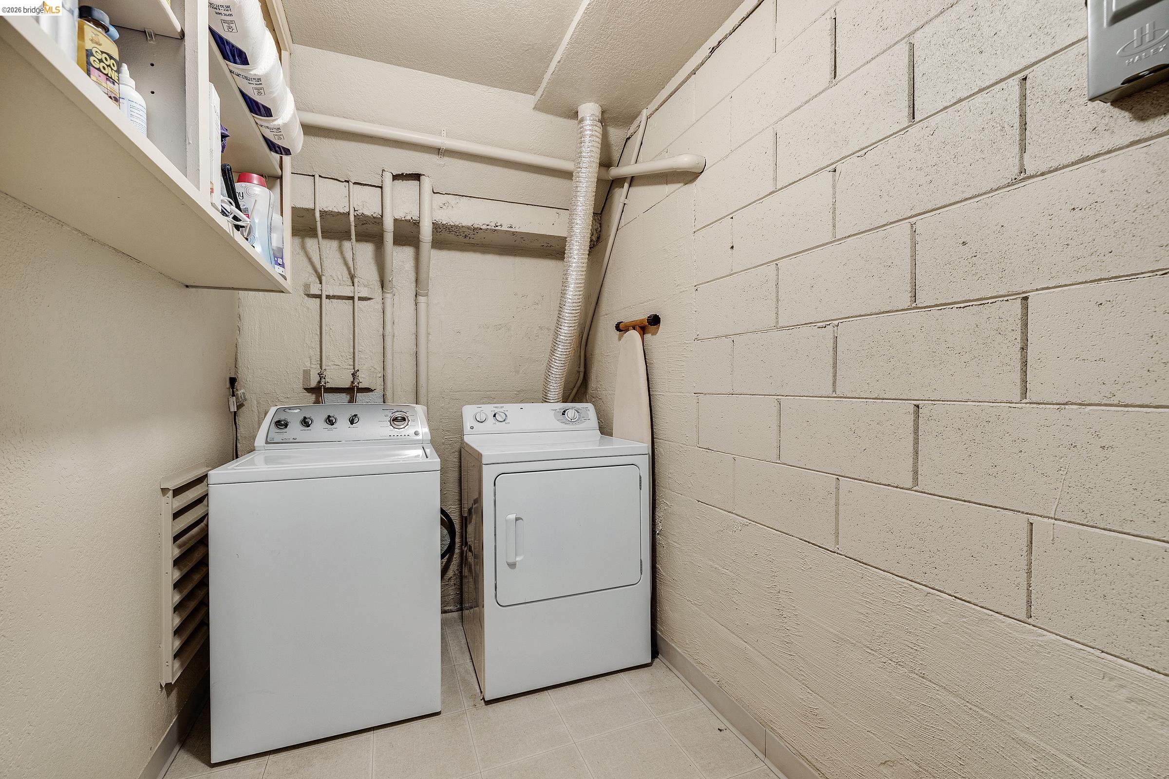 407 Vista Heights Rd