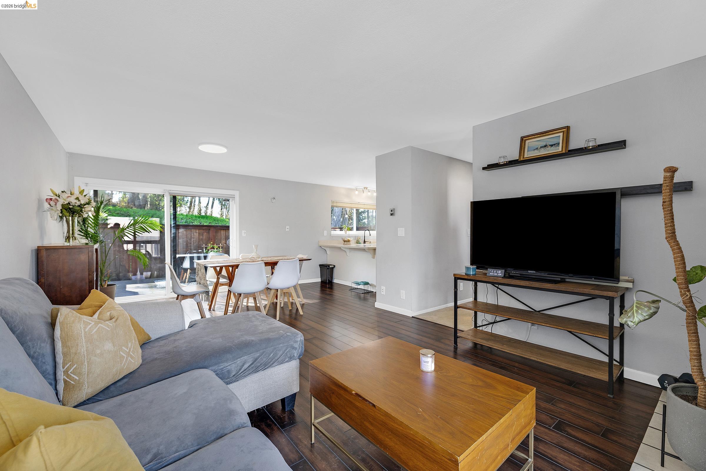 407 Vista Heights Rd