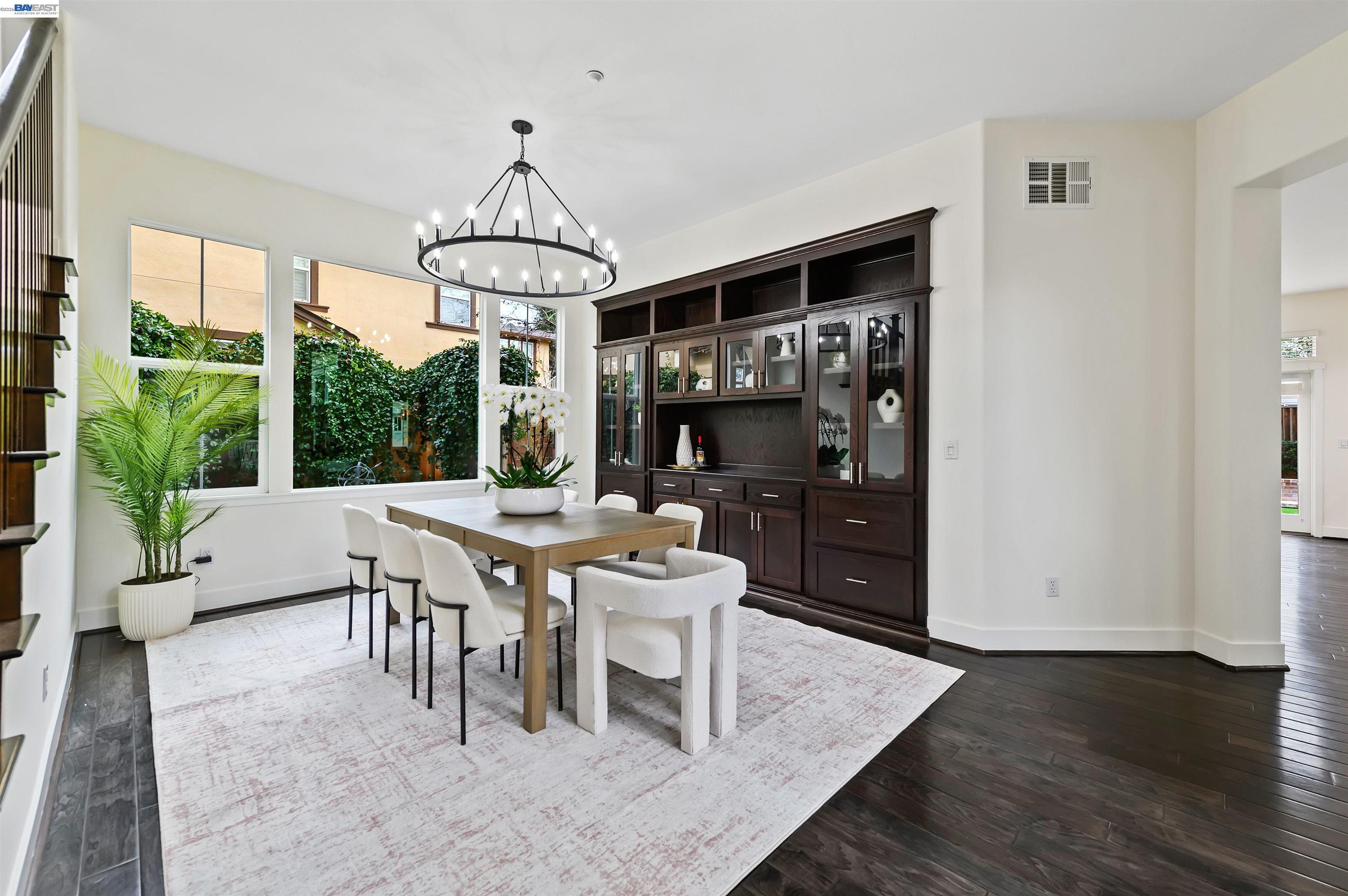 Detail Gallery Image 8 of 35 For 5454 Stockton Loop, Livermore,  CA 94550 - 5 Beds | 4 Baths