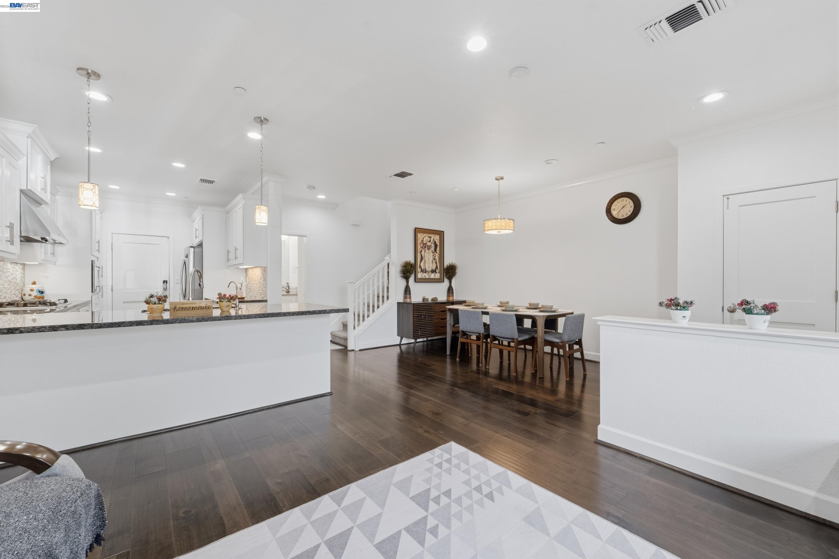 Photo #11: 41125208 Listing: Photo #11