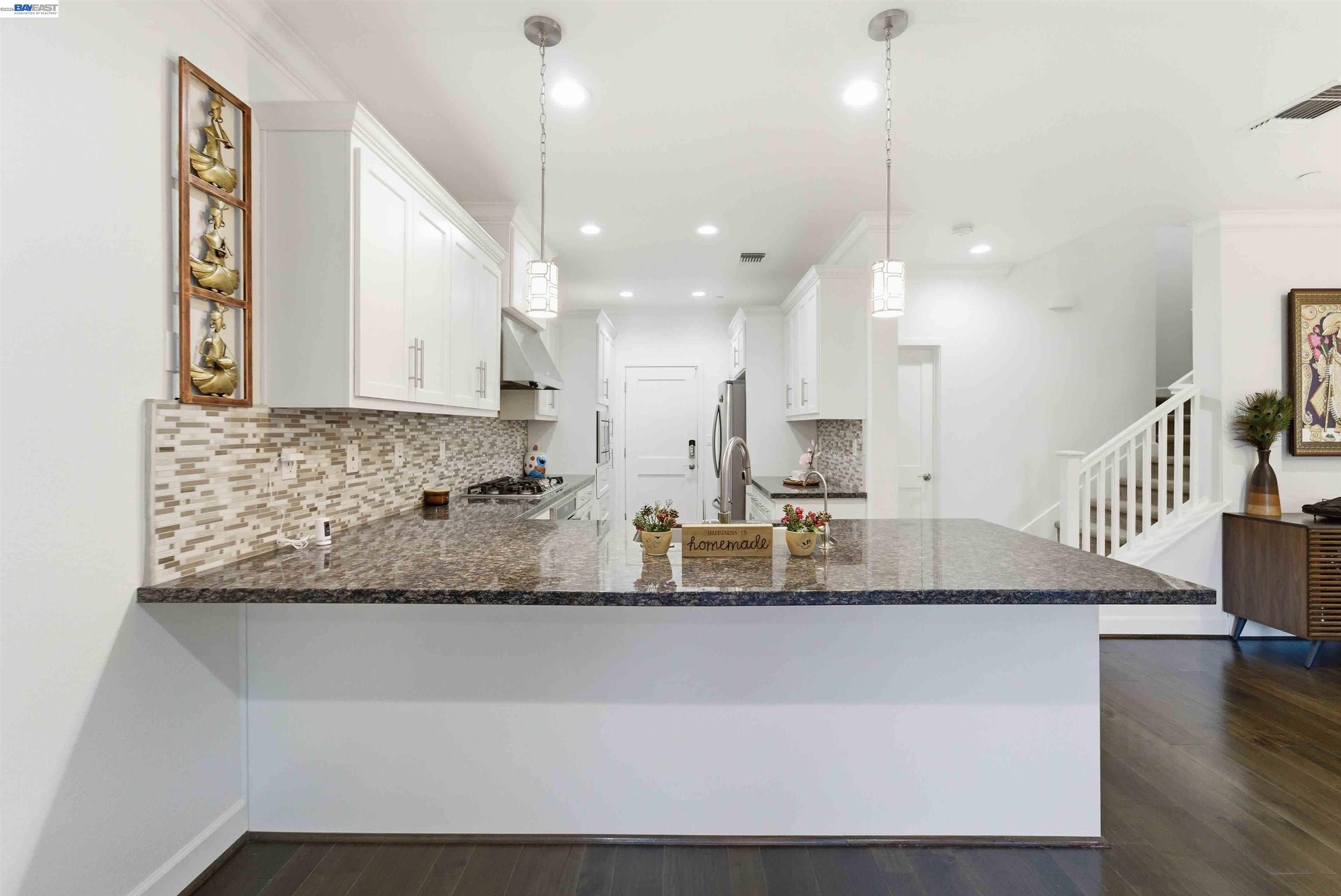 Photo #12: 41125208 Listing: Photo #12