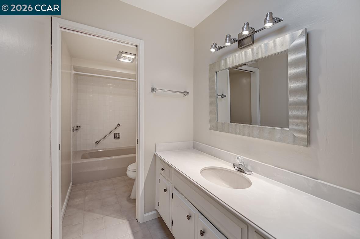 Photo #29: 41125209 Listing: Photo #29