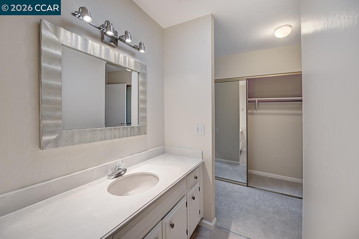 Photo #32: 41125209 Listing: Photo #32