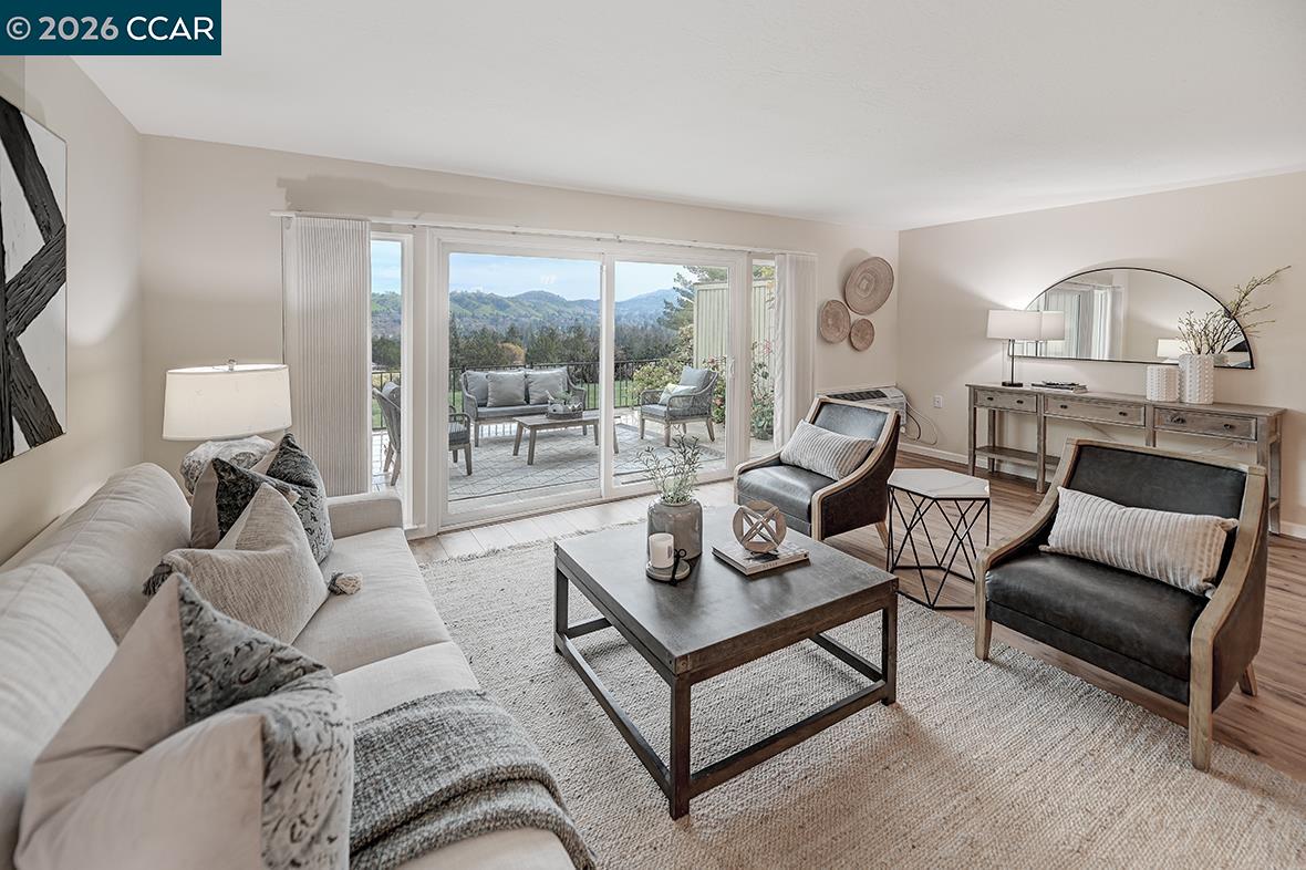 Photo #7: 41125209 Listing: Photo #7