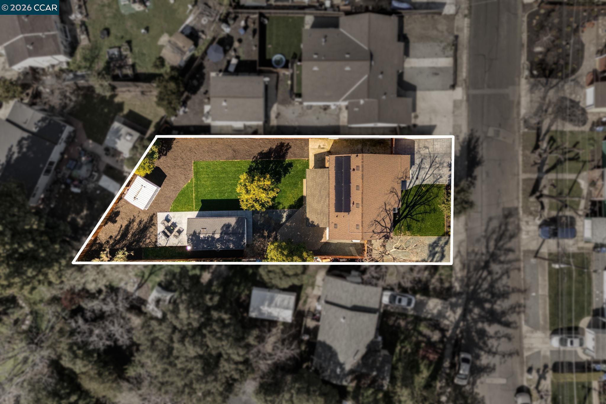 Detail Gallery Image 2 of 60 For 2653 Garden Ave, Concord,  CA 94520 - 3 Beds | 2 Baths