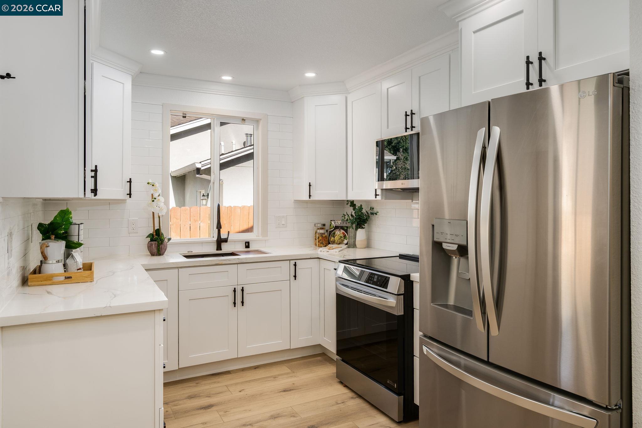 Detail Gallery Image 15 of 60 For 2653 Garden Ave, Concord,  CA 94520 - 3 Beds | 2 Baths