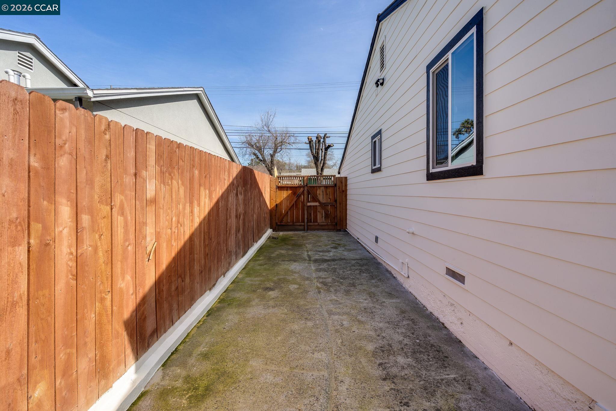 Detail Gallery Image 41 of 60 For 2653 Garden Ave, Concord,  CA 94520 - 3 Beds | 2 Baths