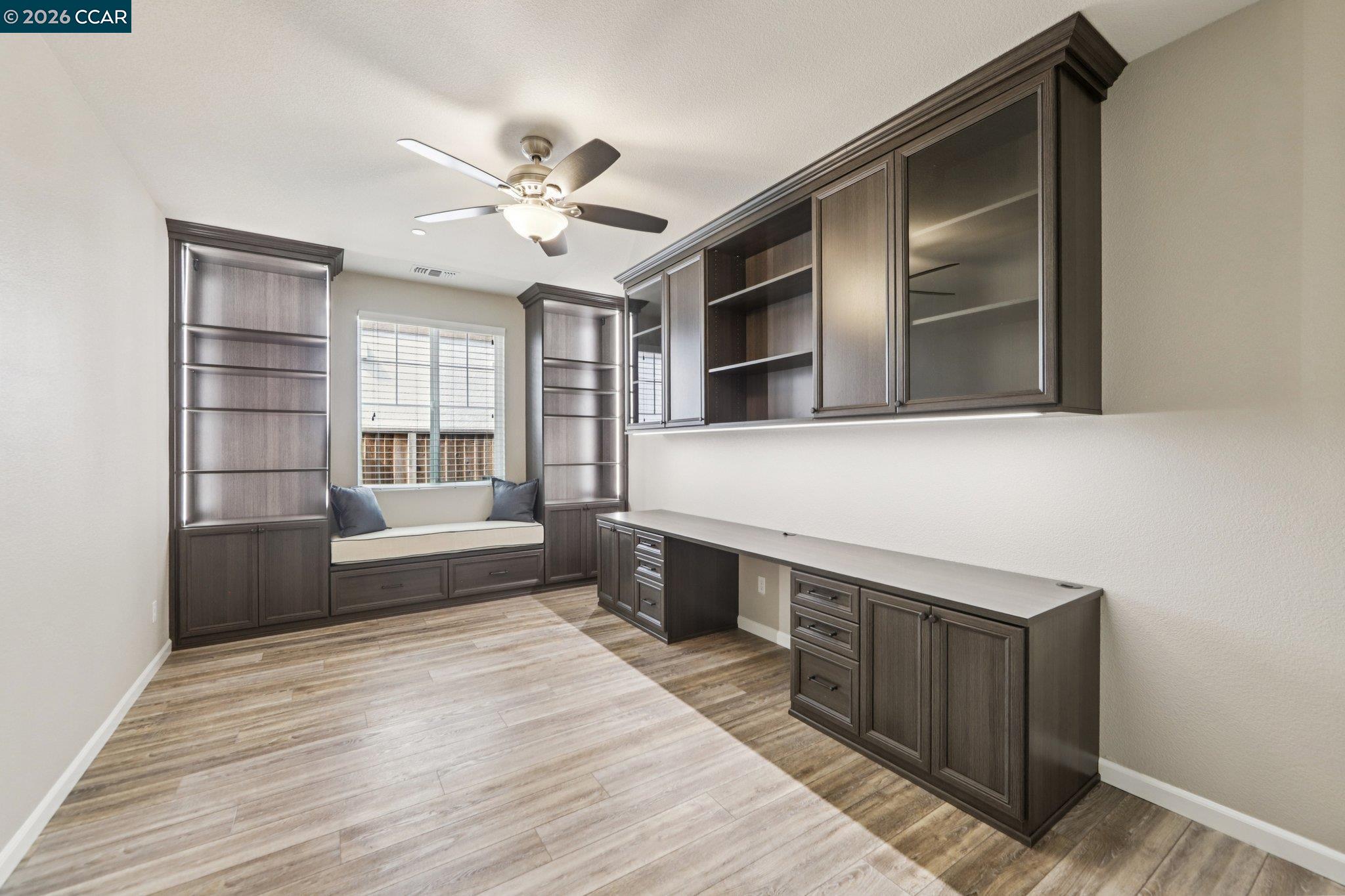 Detail Gallery Image 15 of 28 For 421 W Gravino Dr, Mountain House,  CA 95391 - 3 Beds | 2 Baths