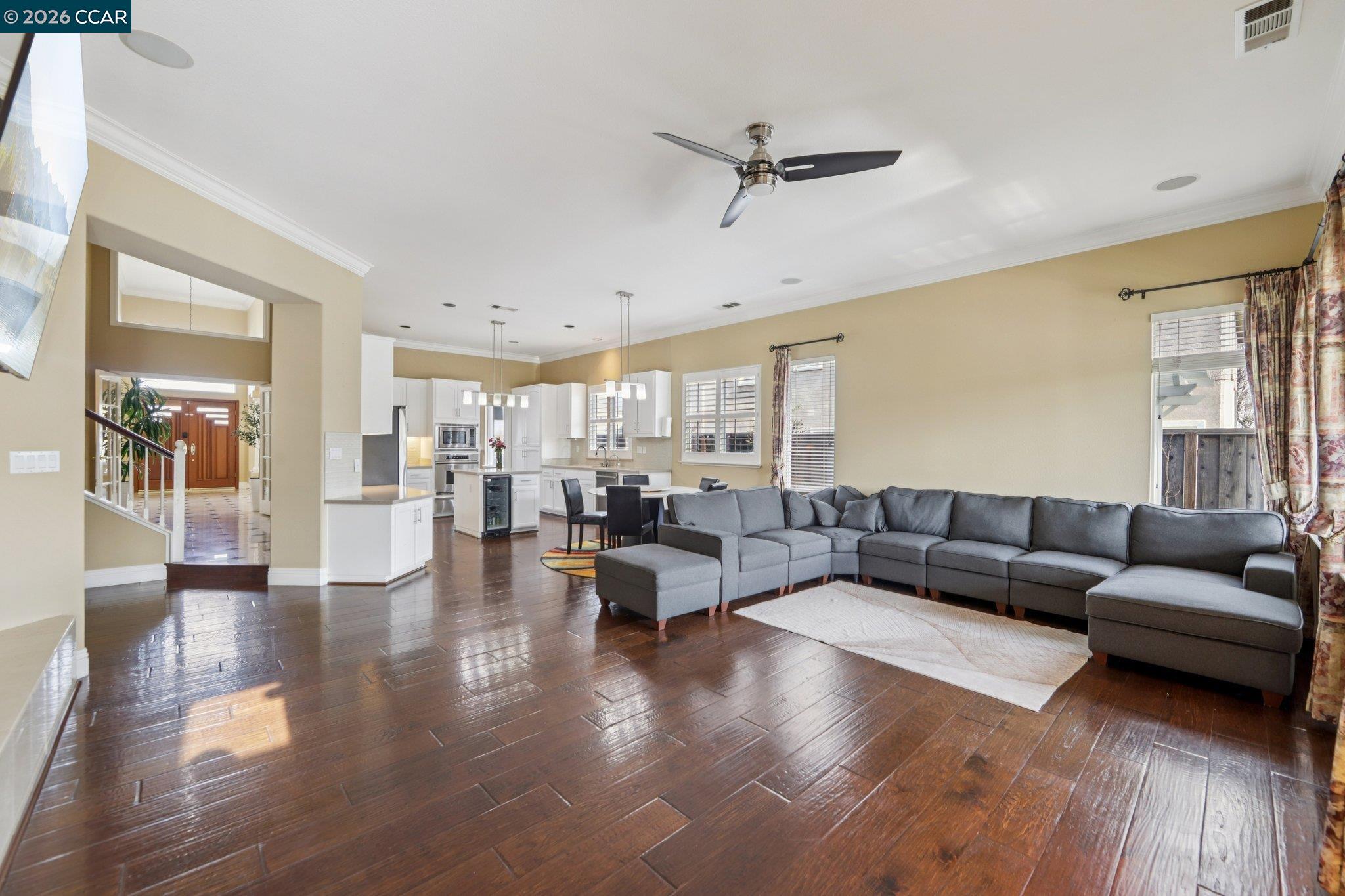 Detail Gallery Image 12 of 53 For 5388 Southwood Way, Antioch,  CA 94531 - 5 Beds | 3 Baths