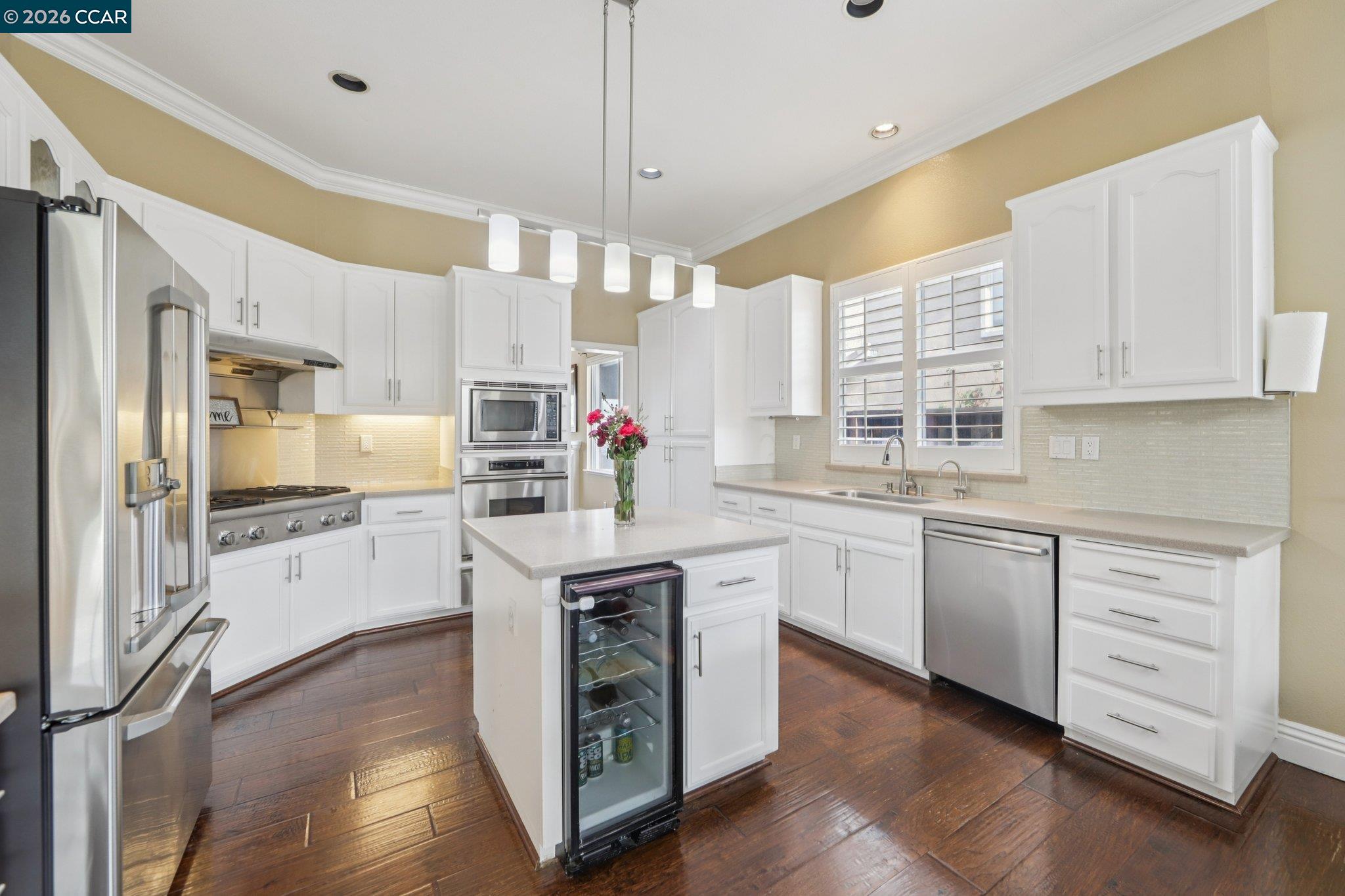 Detail Gallery Image 15 of 53 For 5388 Southwood Way, Antioch,  CA 94531 - 5 Beds | 3 Baths