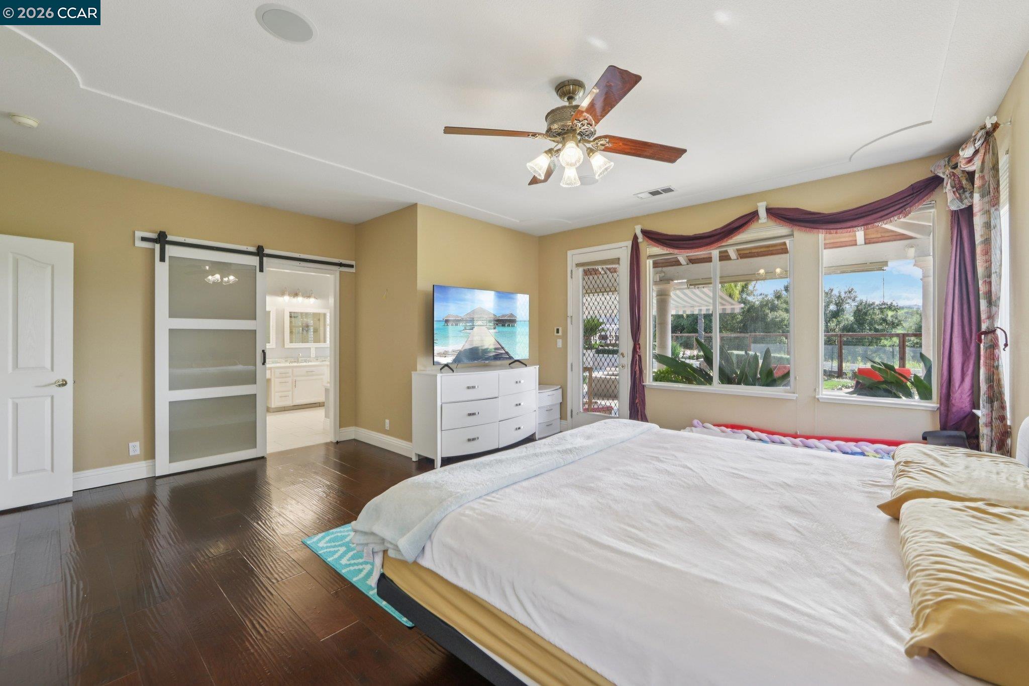 Detail Gallery Image 21 of 53 For 5388 Southwood Way, Antioch,  CA 94531 - 5 Beds | 3 Baths