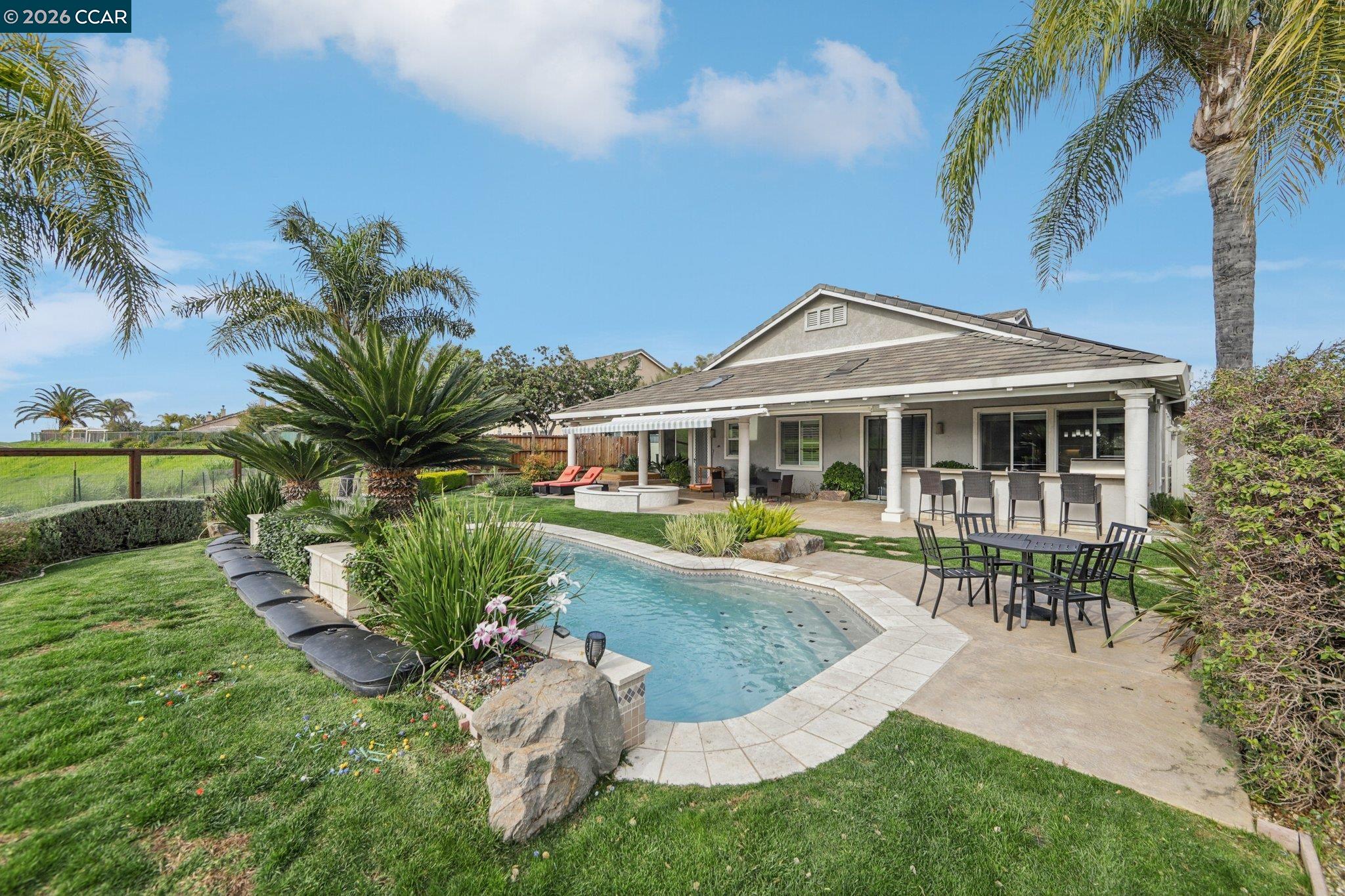 Detail Gallery Image 29 of 53 For 5388 Southwood Way, Antioch,  CA 94531 - 5 Beds | 3 Baths