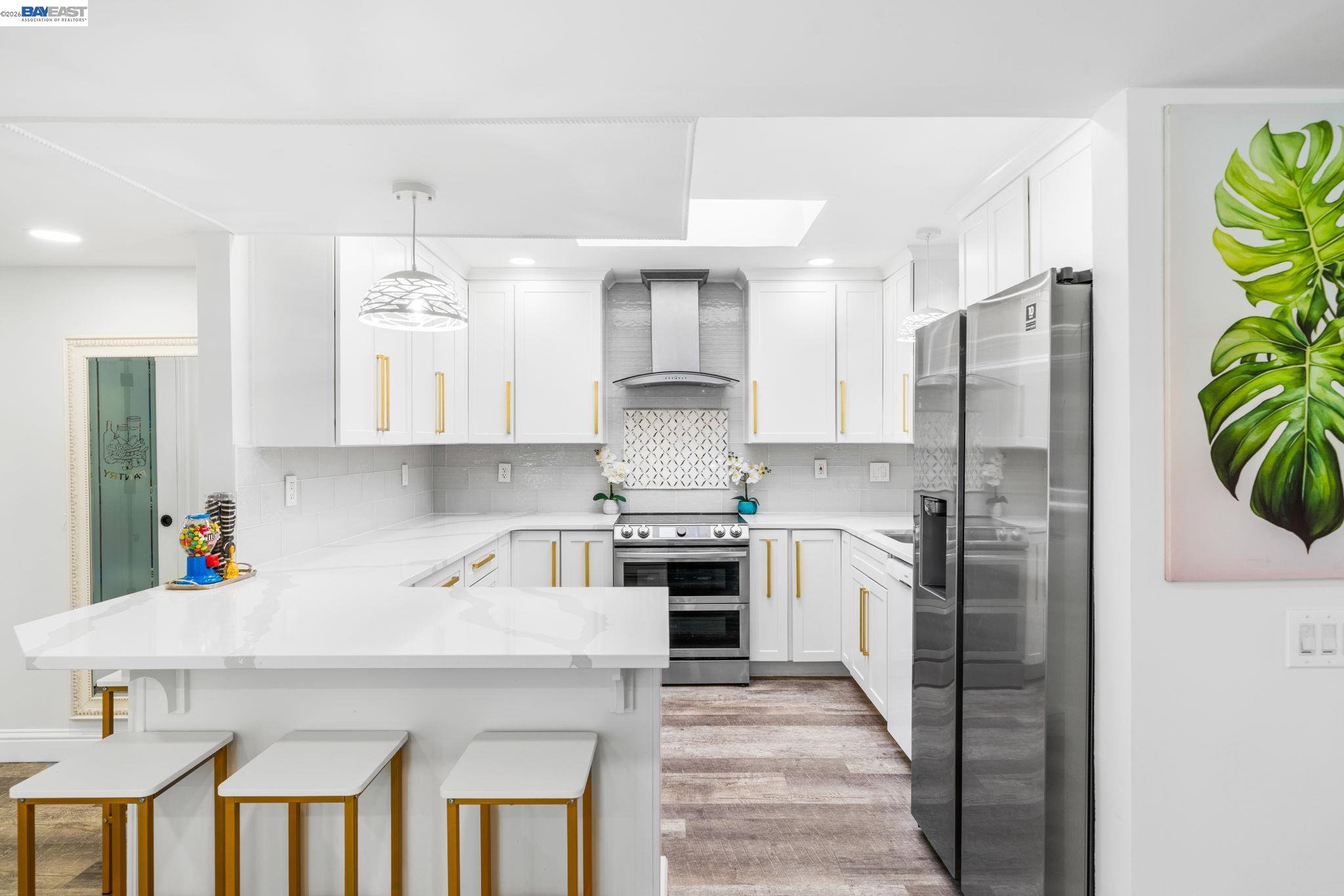 Detail Gallery Image 2 of 58 For 4019 Rennellwood Way, Pleasanton,  CA 94566 - 3 Beds | 2 Baths