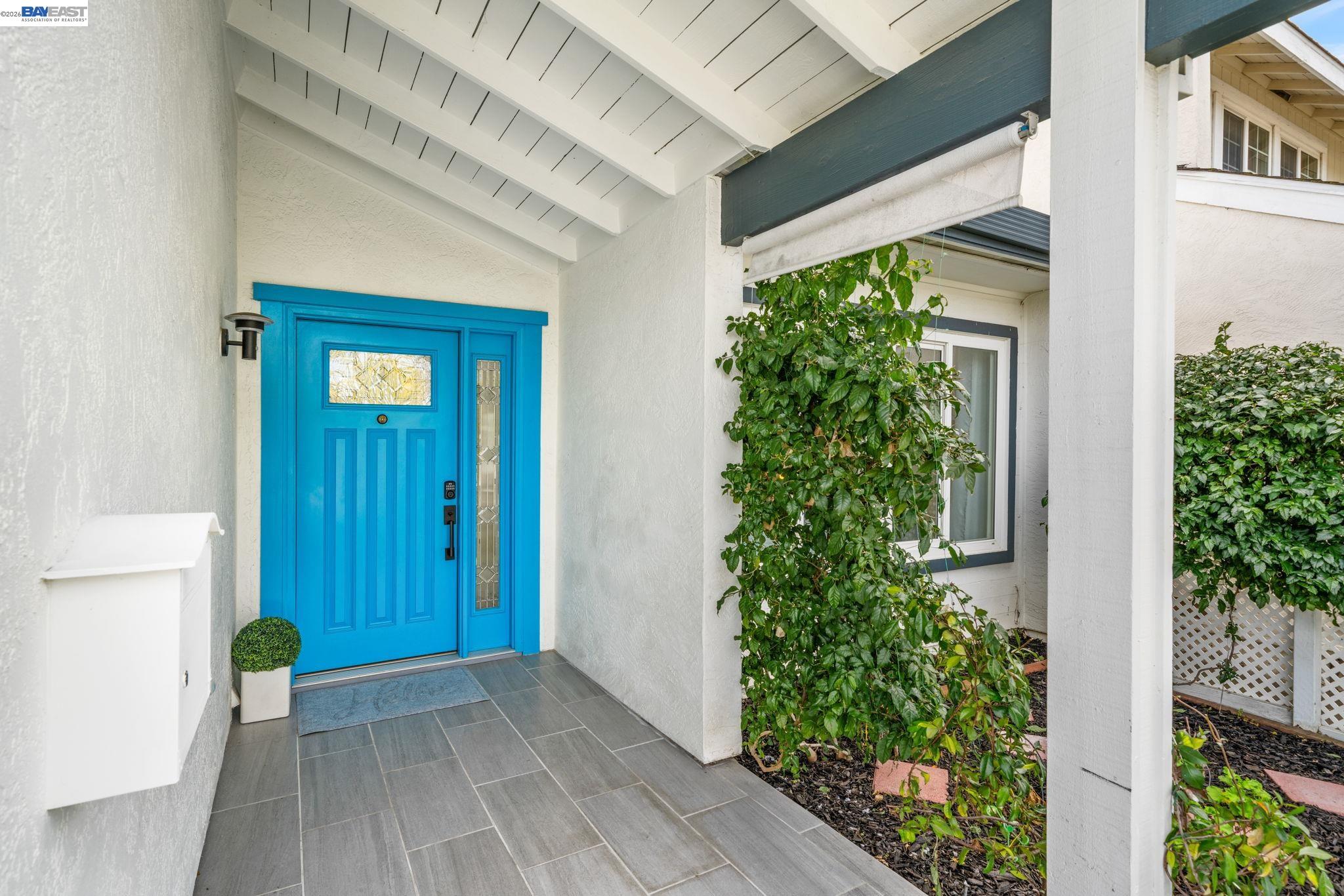 Detail Gallery Image 12 of 58 For 4019 Rennellwood Way, Pleasanton,  CA 94566 - 3 Beds | 2 Baths