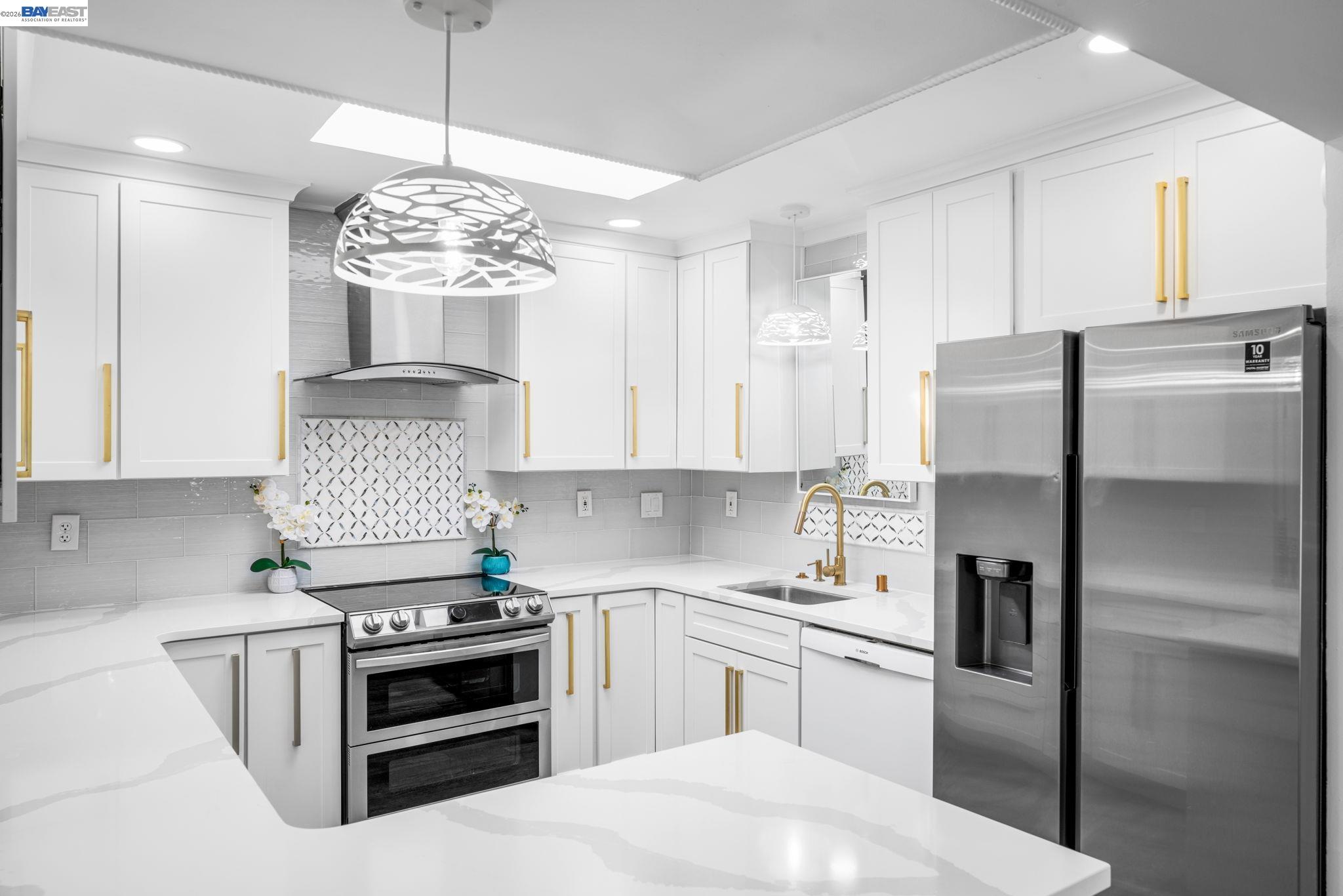 Detail Gallery Image 19 of 58 For 4019 Rennellwood Way, Pleasanton,  CA 94566 - 3 Beds | 2 Baths