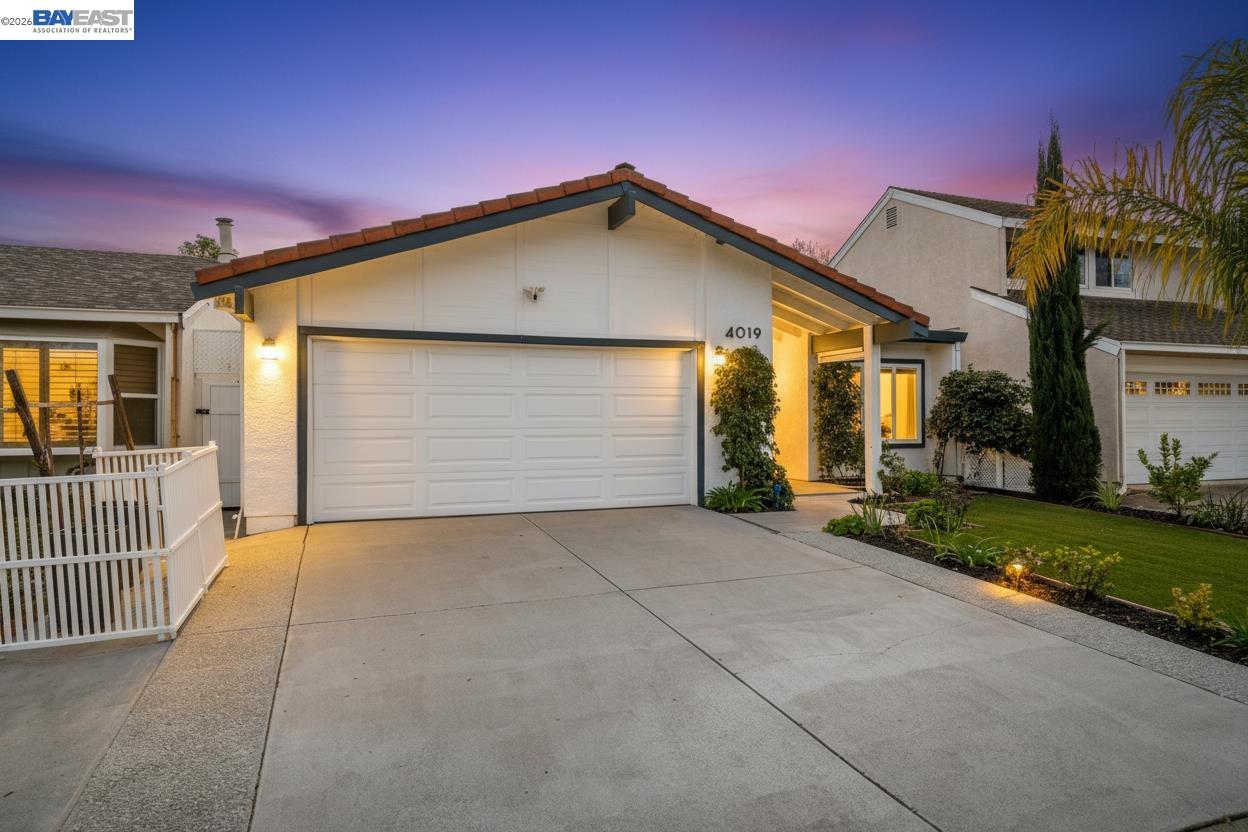 Detail Gallery Image 9 of 58 For 4019 Rennellwood Way, Pleasanton,  CA 94566 - 3 Beds | 2 Baths