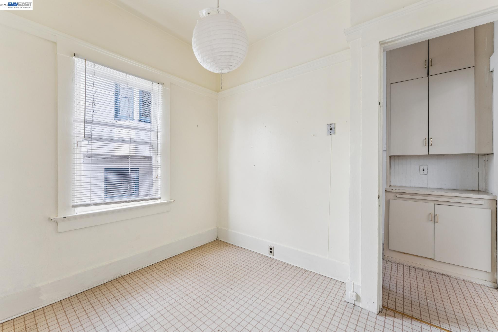 Detail Gallery Image 24 of 59 For 2643 Stuart St, Berkeley,  CA 94705 - 5 Beds | 3/1 Baths