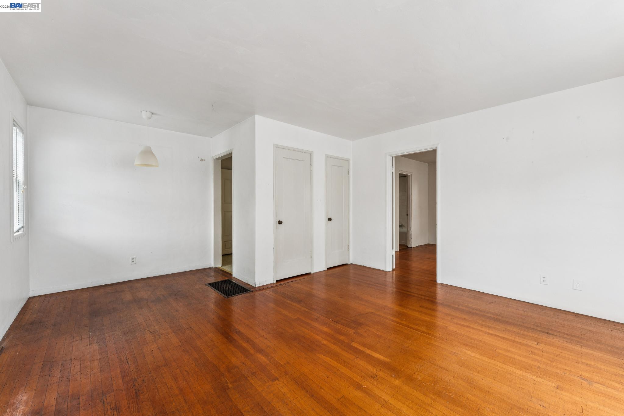 Detail Gallery Image 44 of 59 For 2643 Stuart St, Berkeley,  CA 94705 - 5 Beds | 3/1 Baths