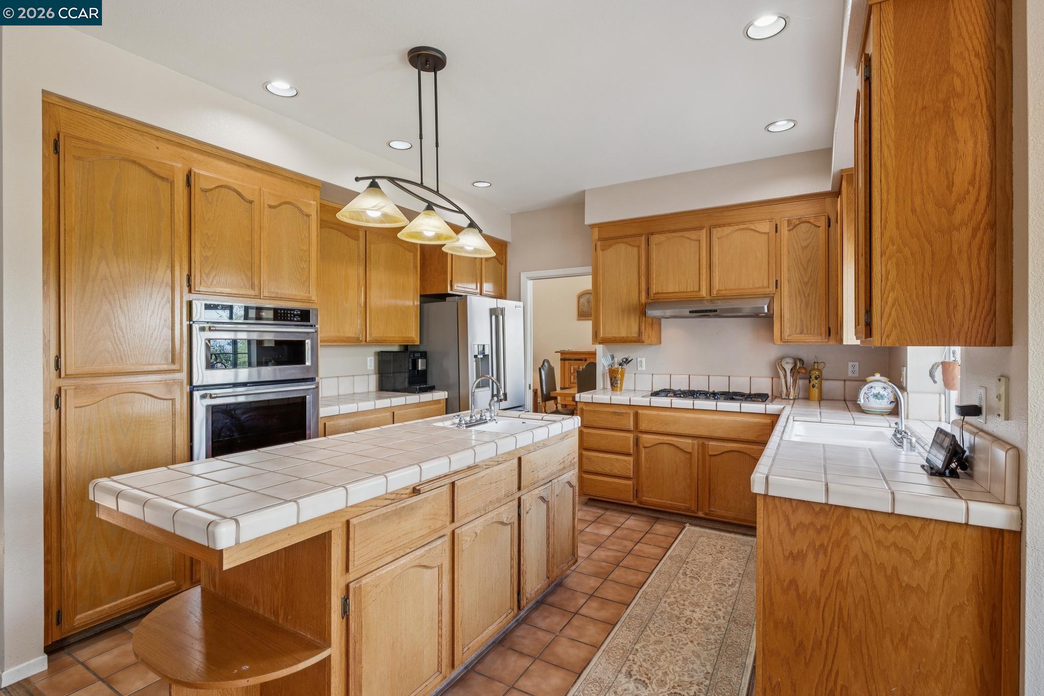 Detail Gallery Image 13 of 57 For 105 Crow Pl, Clayton,  CA 94517 - 4 Beds | 3 Baths