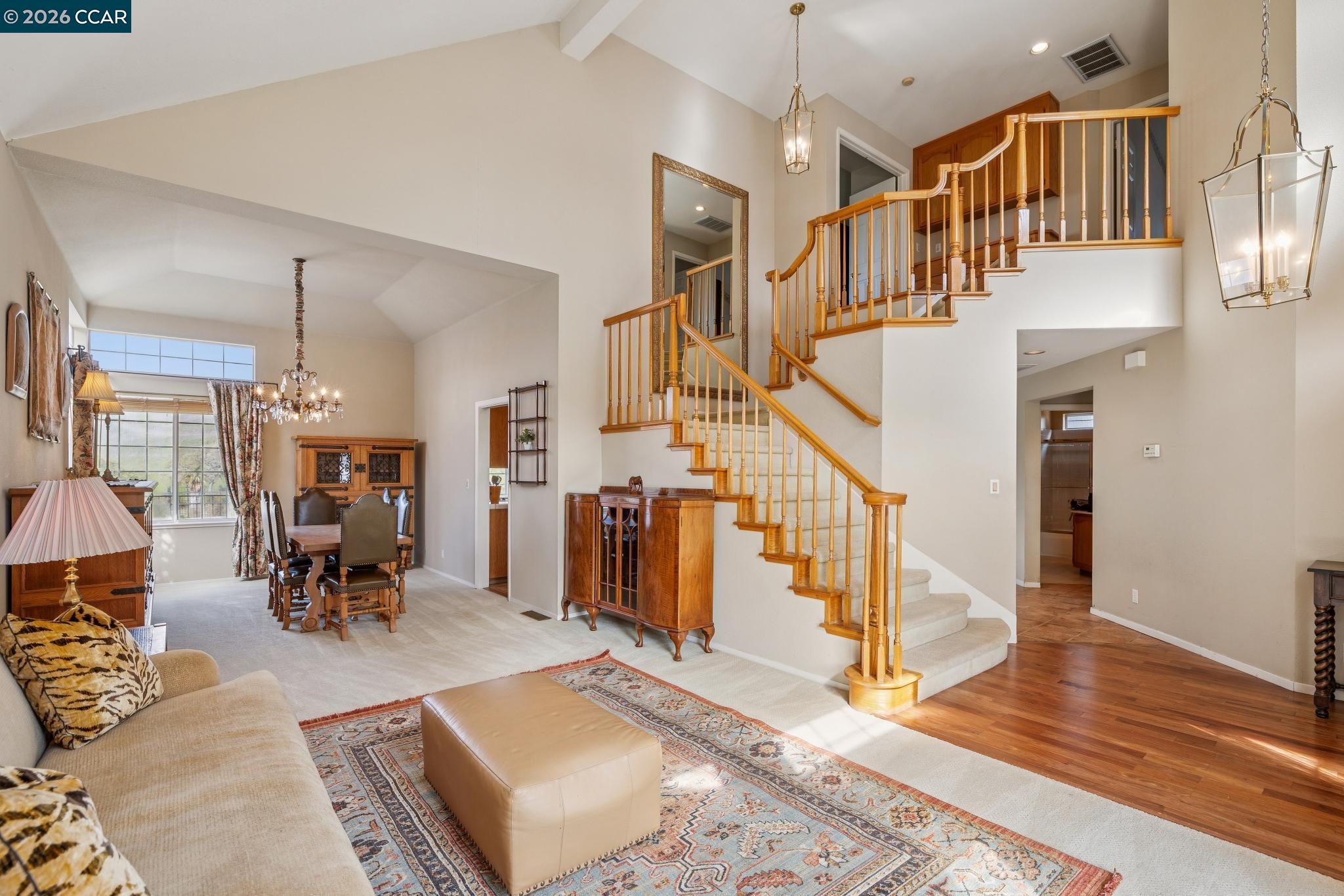 Detail Gallery Image 5 of 57 For 105 Crow Pl, Clayton,  CA 94517 - 4 Beds | 3 Baths