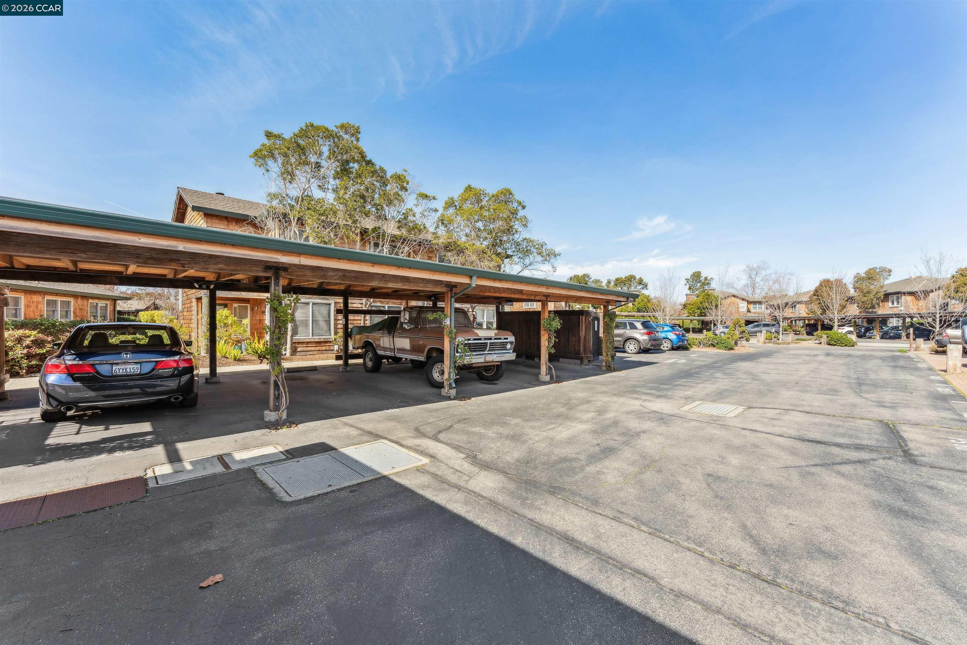 Photo #32: 41125223 Listing: Photo #32