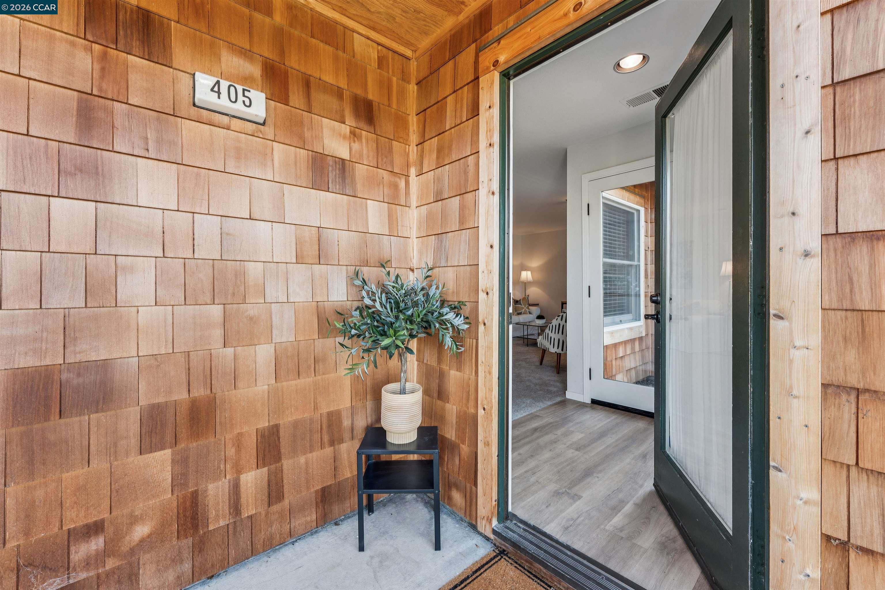 405 Centre Court, Alameda, CA, 94502