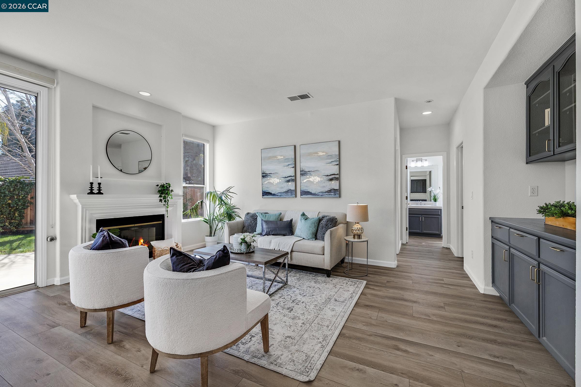 Detail Gallery Image 11 of 42 For 2868 Ruby Vw, San Jose,  CA 95148 - 5 Beds | 3 Baths