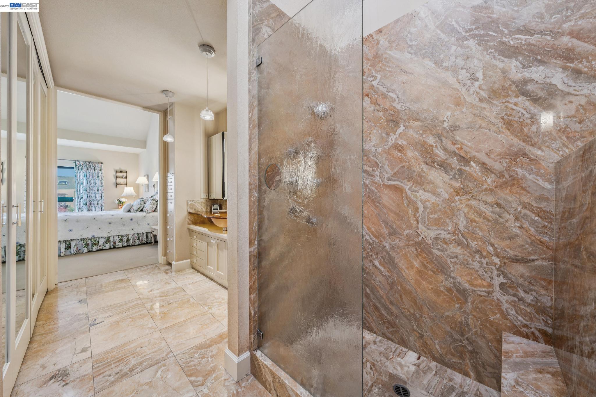 Photo #33: 41125229 Listing: Photo #33