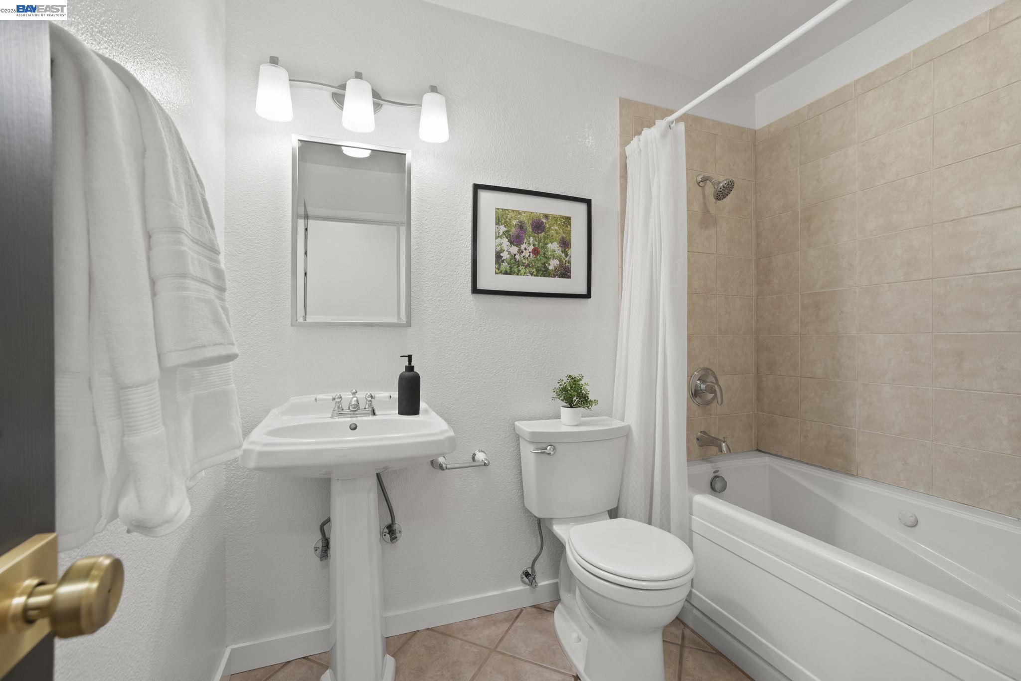 Detail Gallery Image 29 of 34 For 4012 Cid Way, Pleasanton,  CA 94566 - 3 Beds | 2 Baths