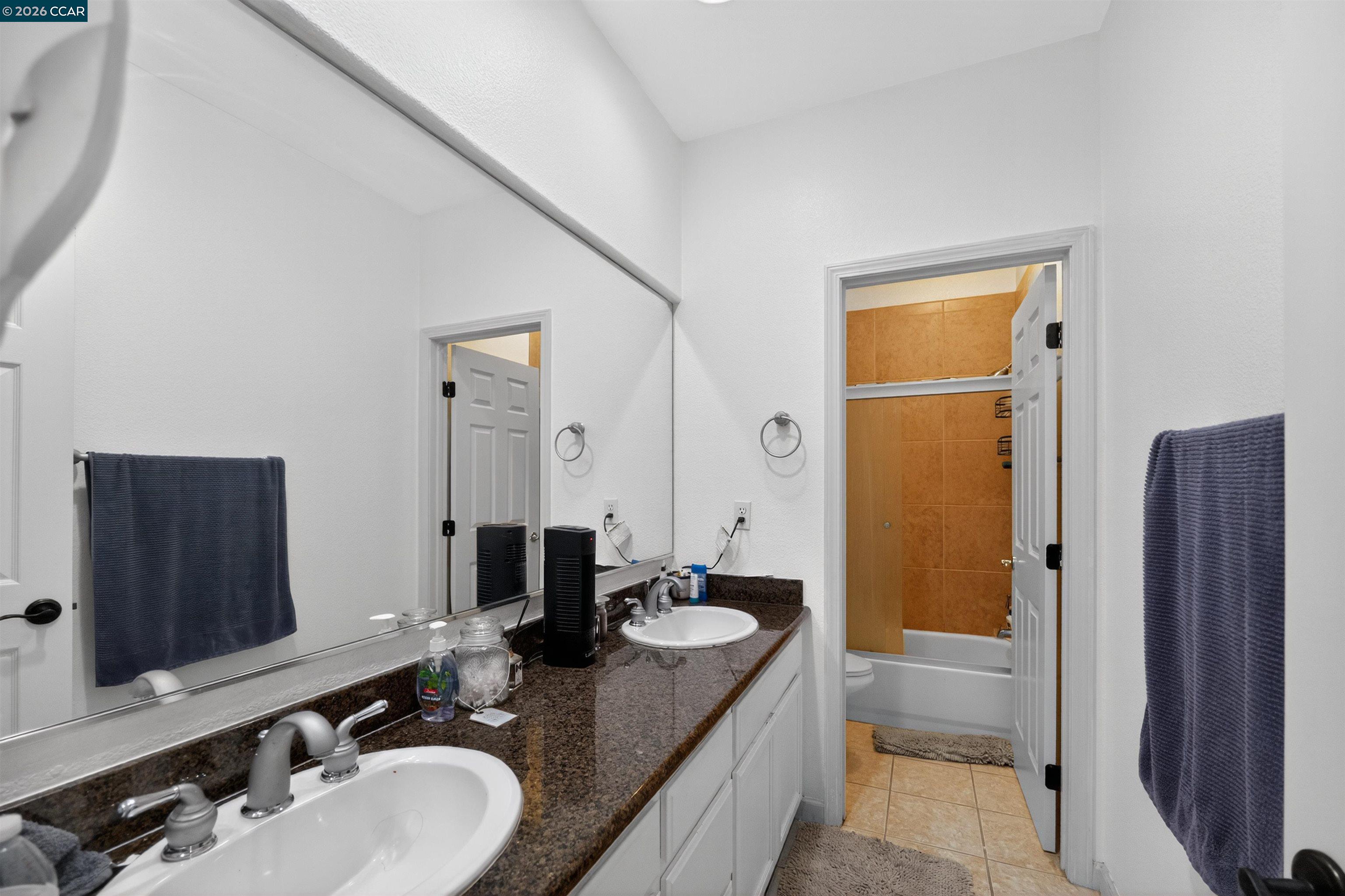 Detail Gallery Image 26 of 35 For 4100 Diorite Ct, Antioch,  CA 94531 - 4 Beds | 2/1 Baths