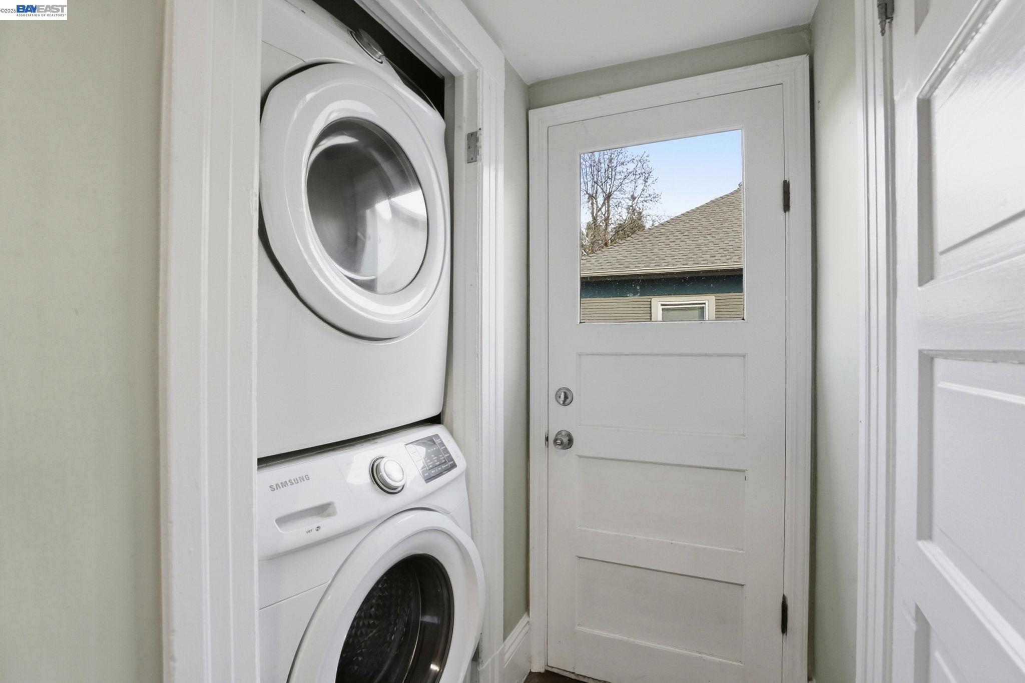 Detail Gallery Image 19 of 26 For 2327 N St, Sacramento,  CA 95816 - 2 Beds | 1 Baths