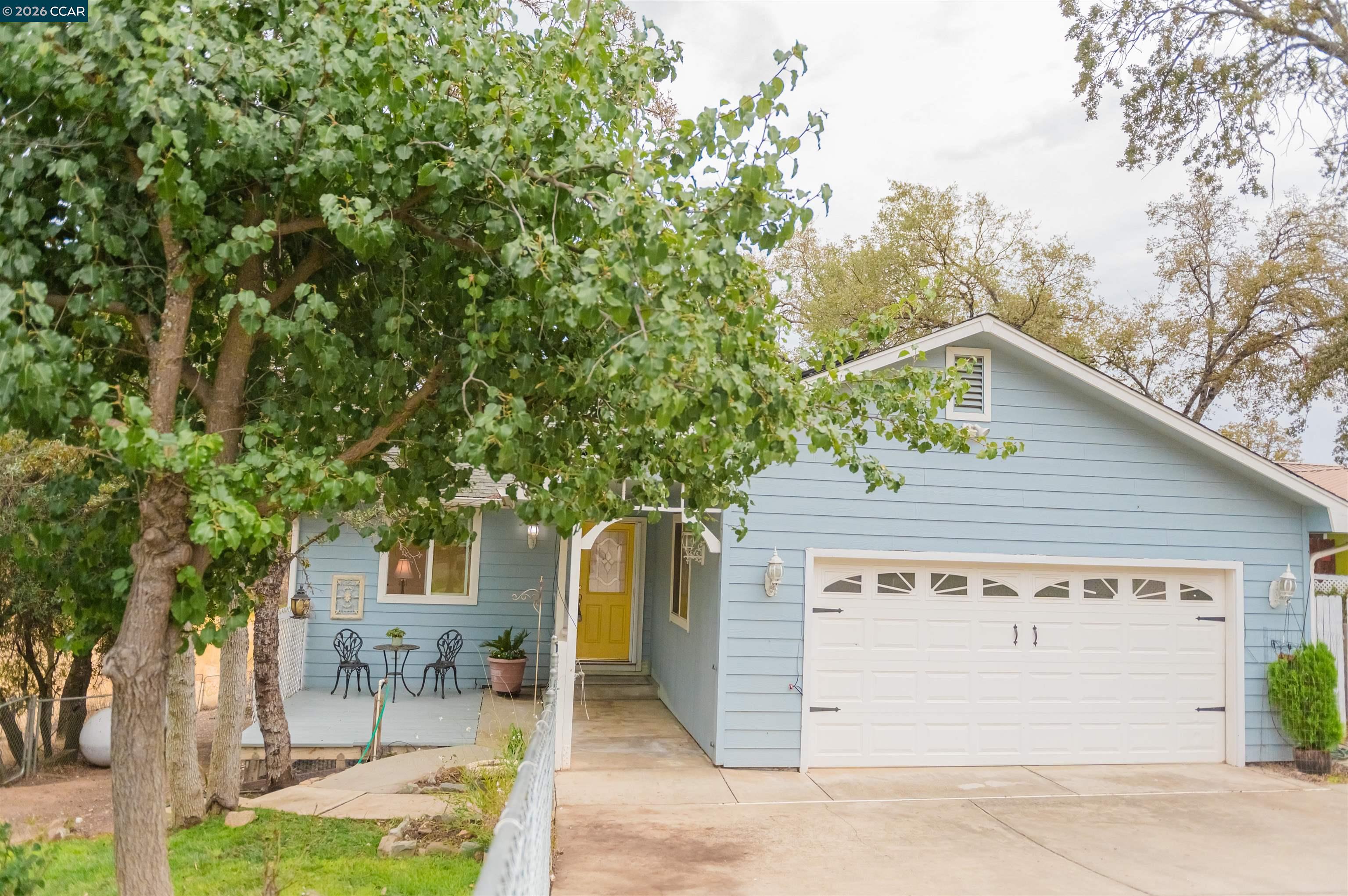 Detail Gallery Image 4 of 48 For 5138 Terrace View Ln, Mariposa,  CA 95338 - 3 Beds | 2 Baths