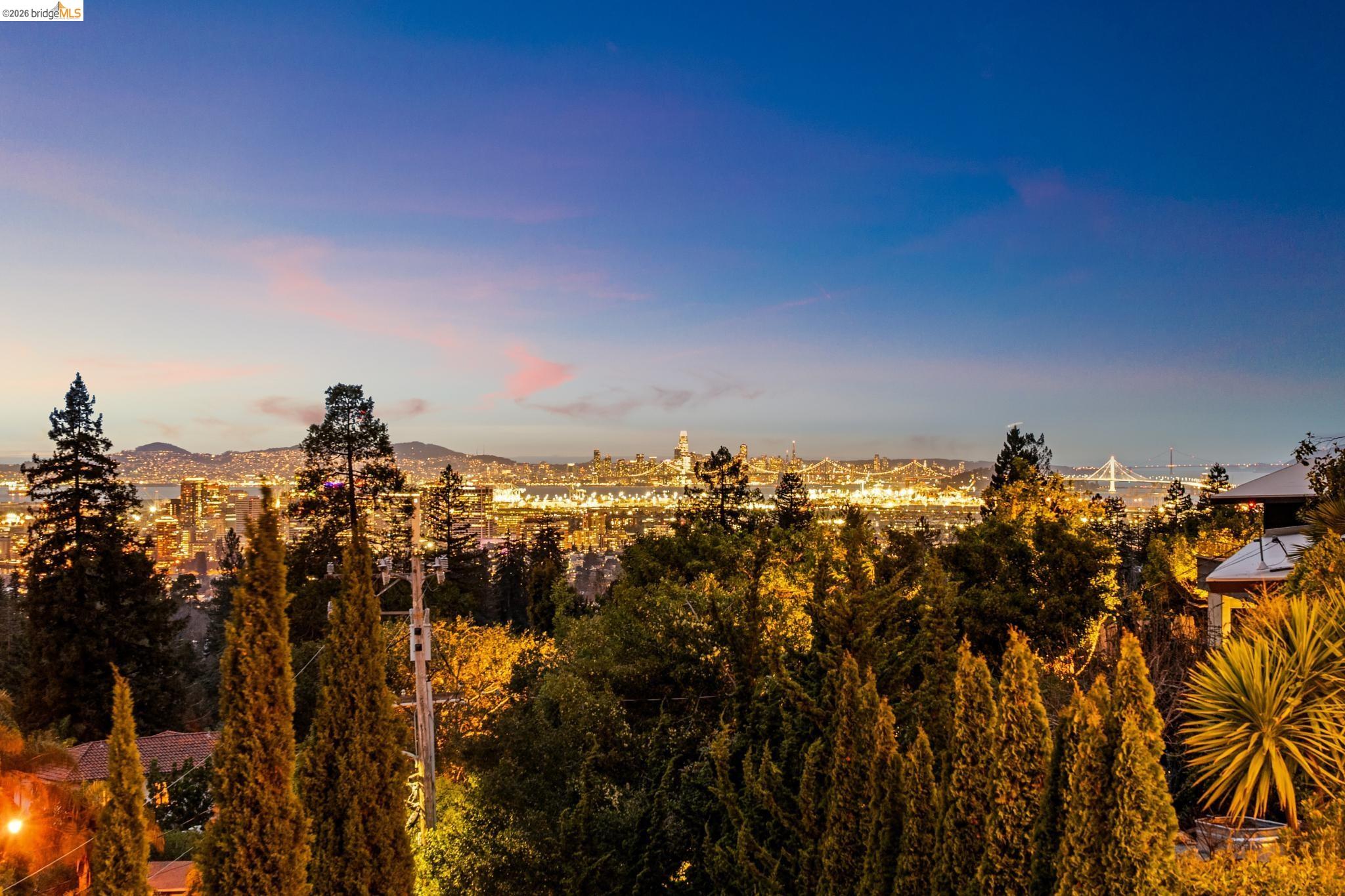 Detail Gallery Image 35 of 60 For 33 Somerset Rd, Oakland,  CA 94611 - 5 Beds | 5/1 Baths