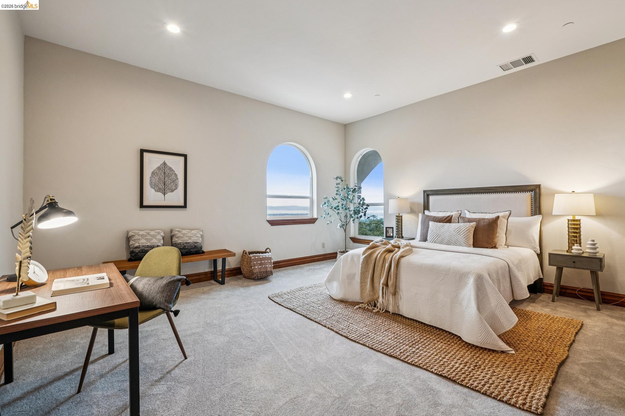 Detail Gallery Image 42 of 60 For 33 Somerset Rd, Oakland,  CA 94611 - 5 Beds | 5/1 Baths